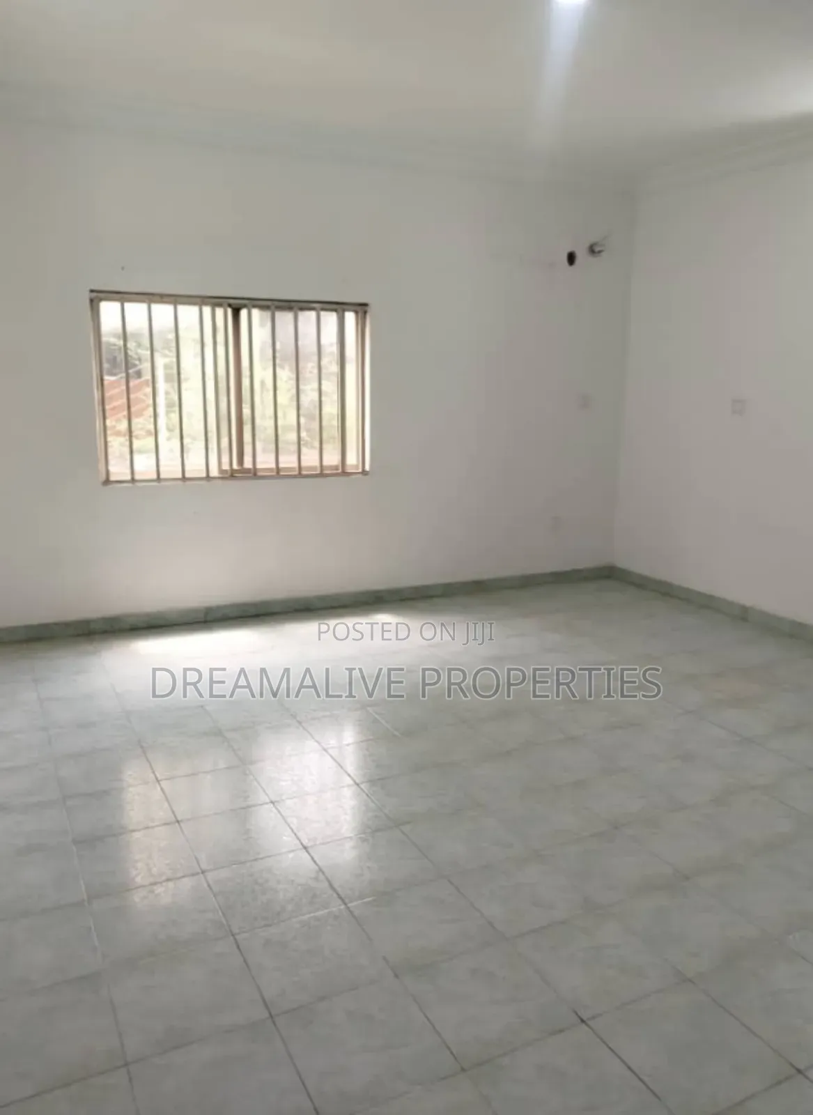 2bdrm Apartment in Wuse 2 for rent