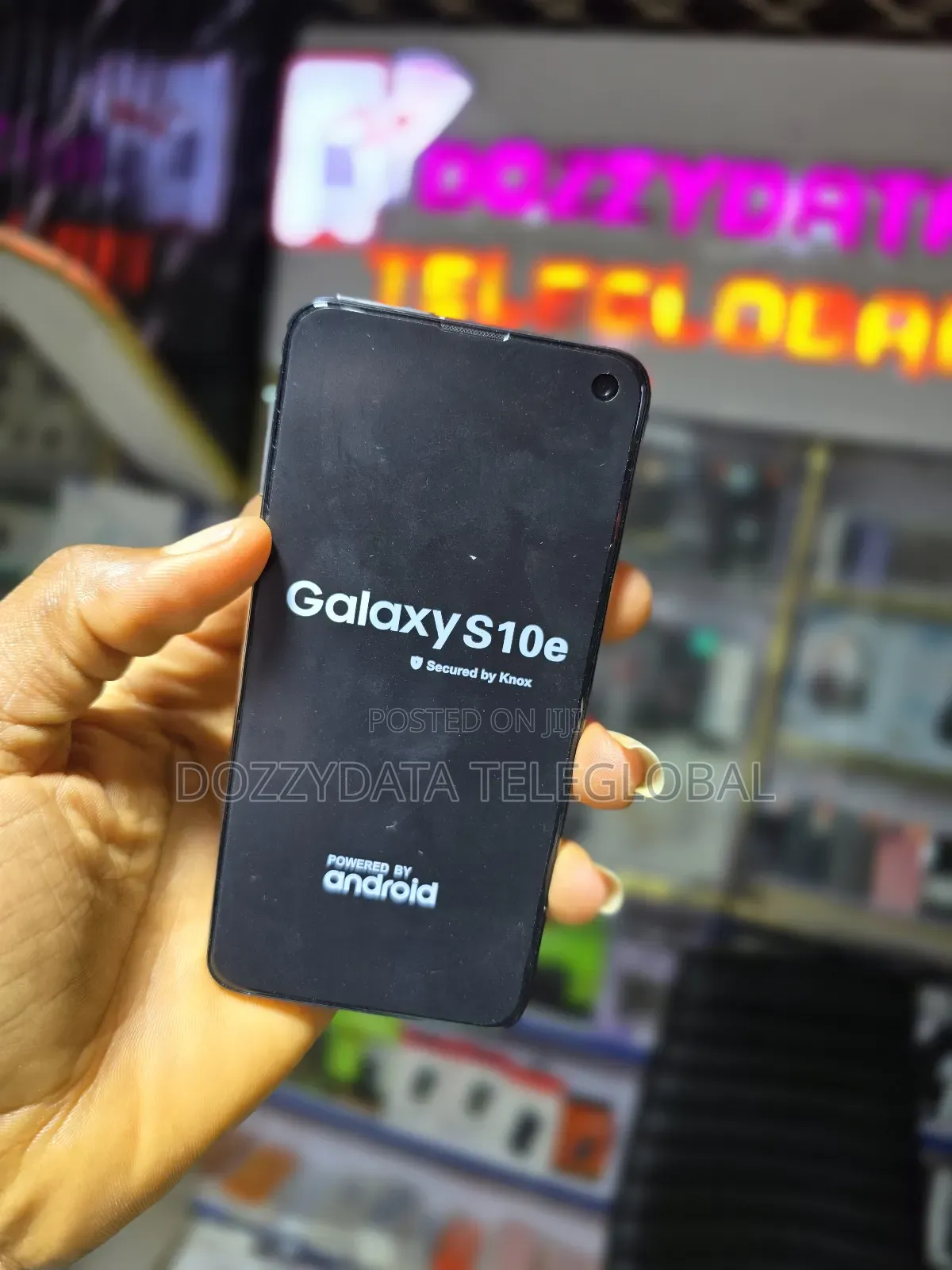 Samsung Galaxy S10e 128 GB White