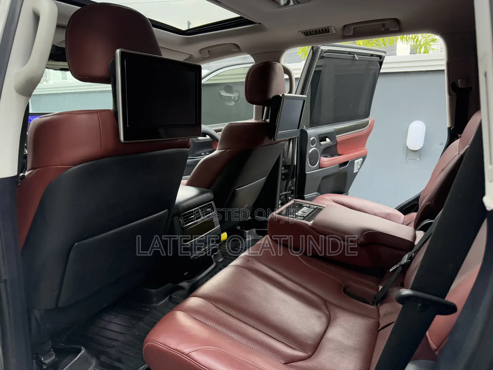 Lexus LX 570 AWD 2016 Gray