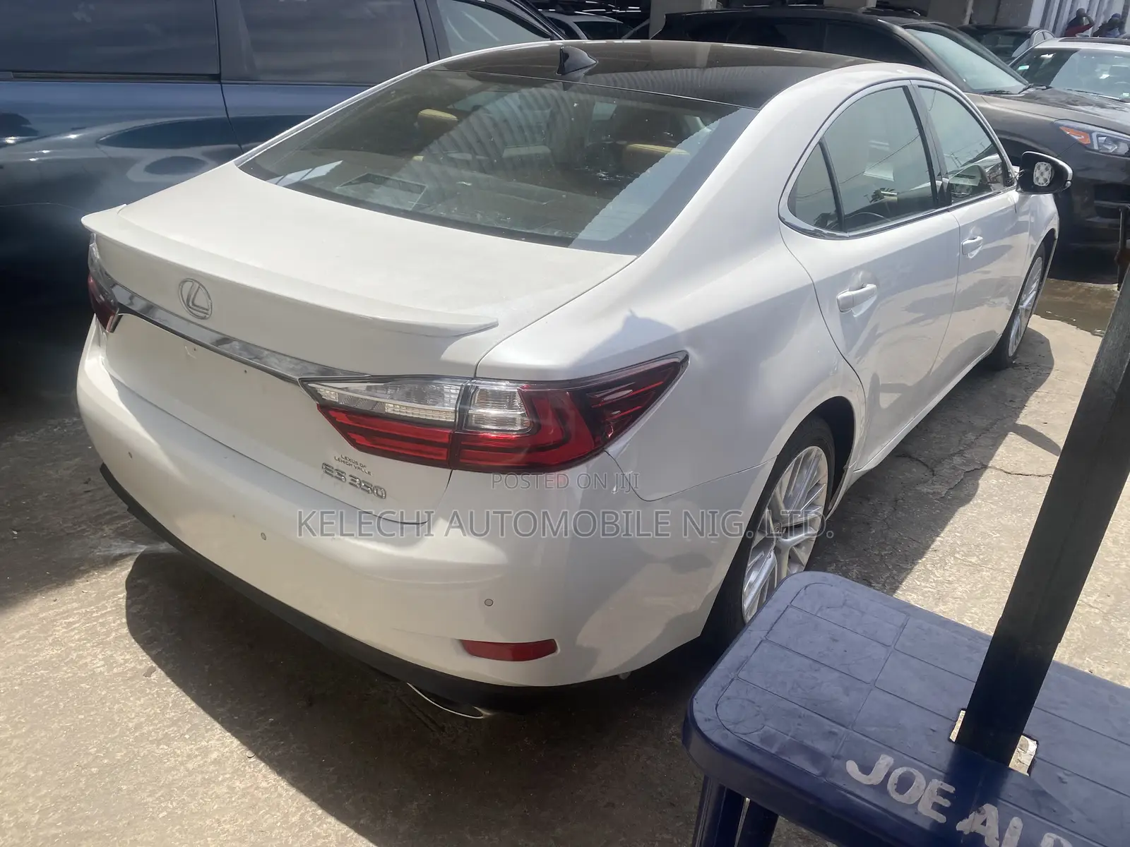 Lexus ES 350 FWD 2016 White