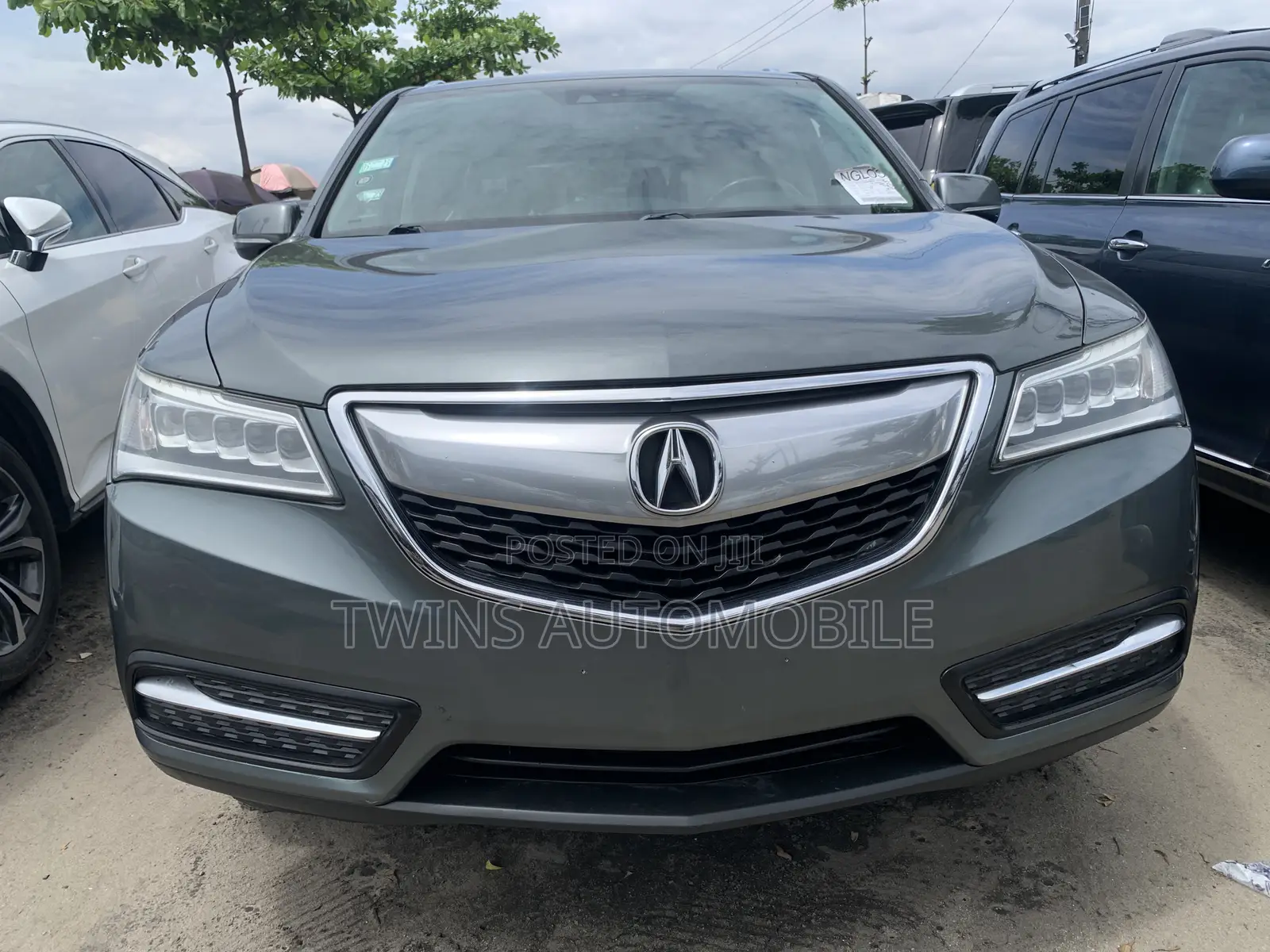 Acura MDX Advance and Entertainment Packages 4dr SUV (3.5L 6cyl 6A)