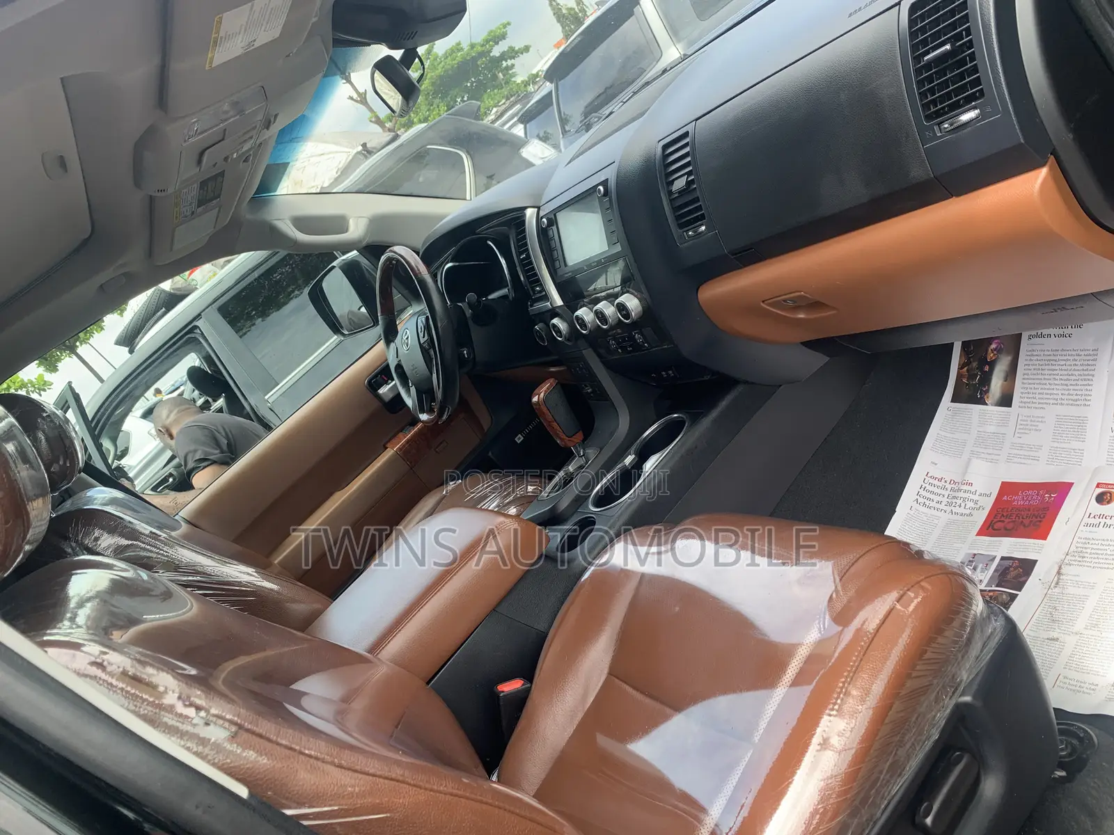 Toyota Sequoia Platinum 2022 Black