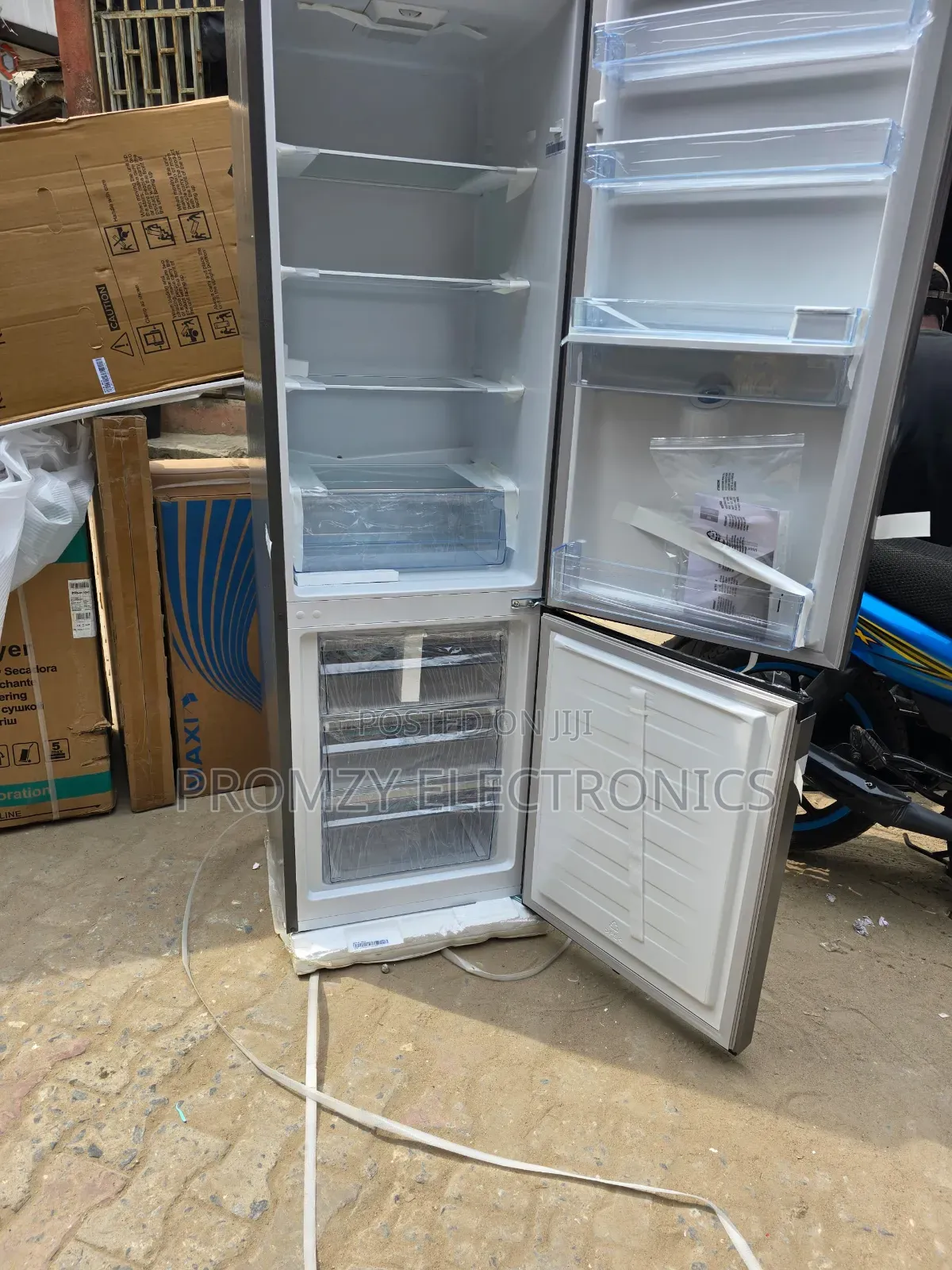 Hisense Refrigerator Rd-35dcb With Water Dispenser Double Door 264l
