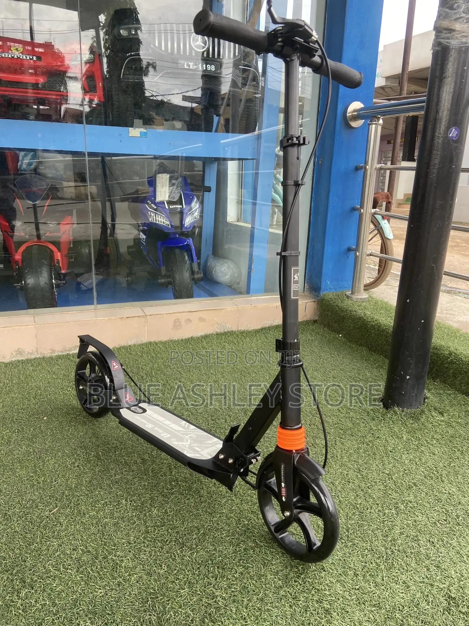 Foldable Kick Scooter for Adults and Teens Black
