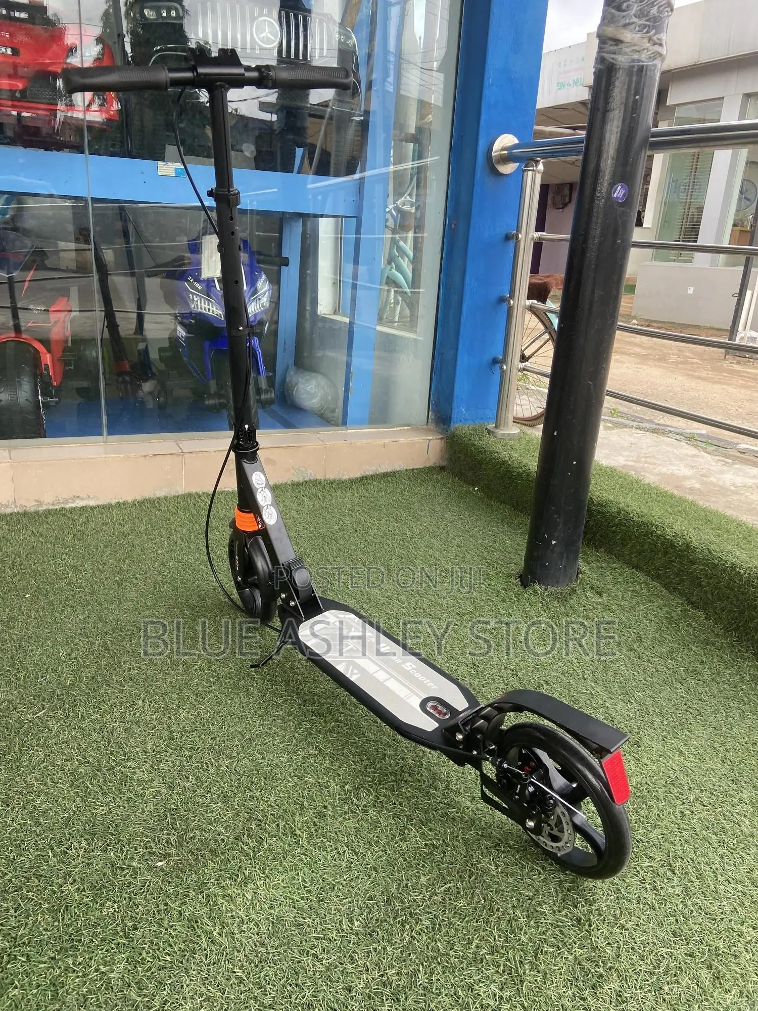 Foldable Kick Scooter for Adults and Teens Black