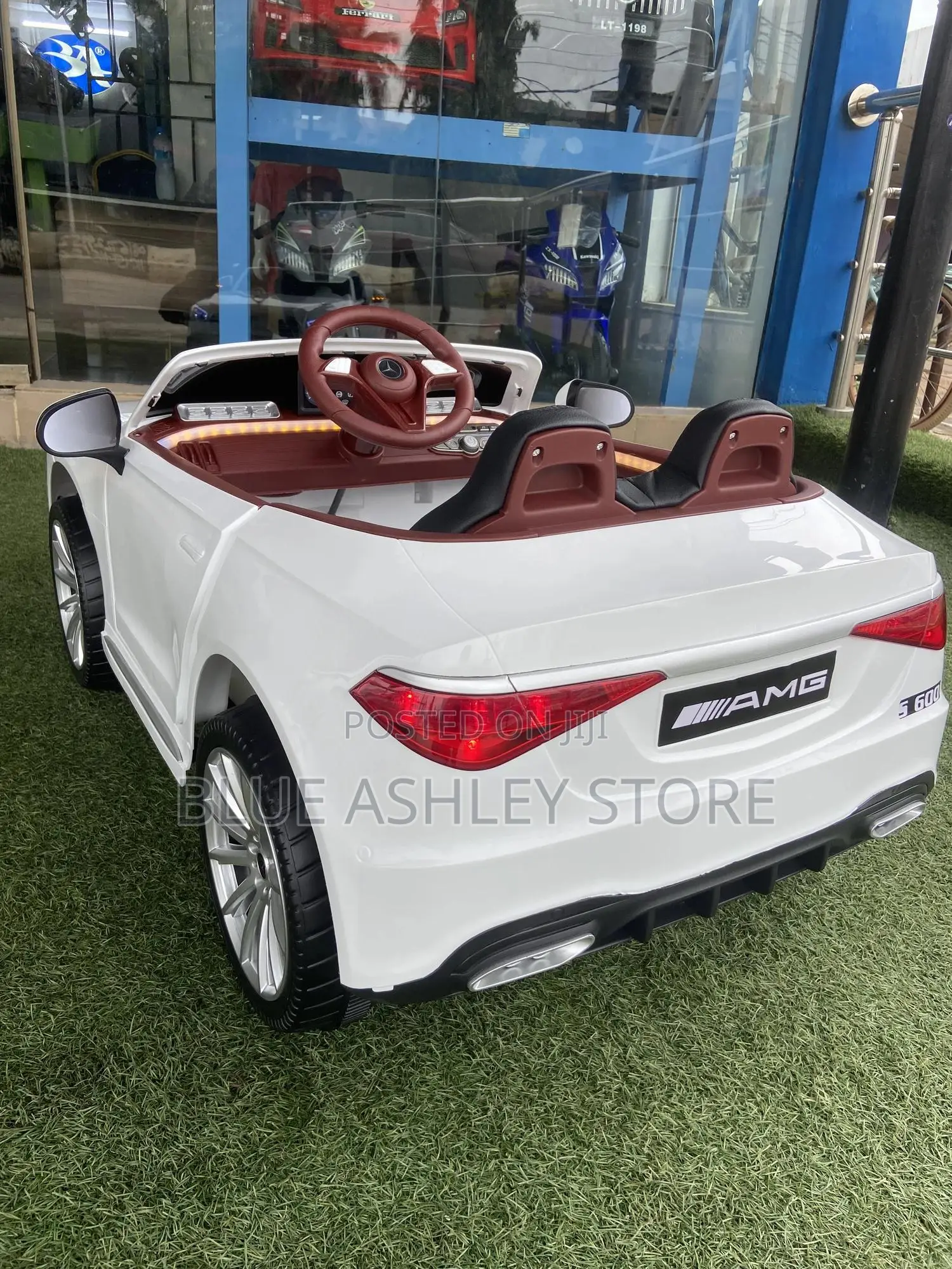 Mercedes-Benz Amg-Styled Double Seater for Age 1-5