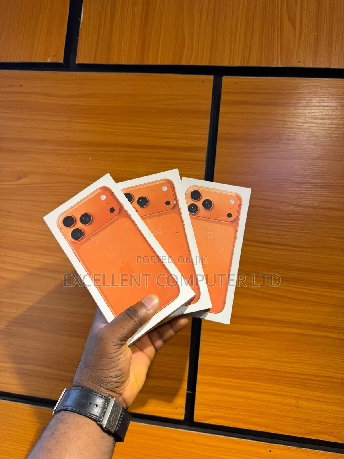 New Apple iPhone 17 Pro Max 256 GB Orange