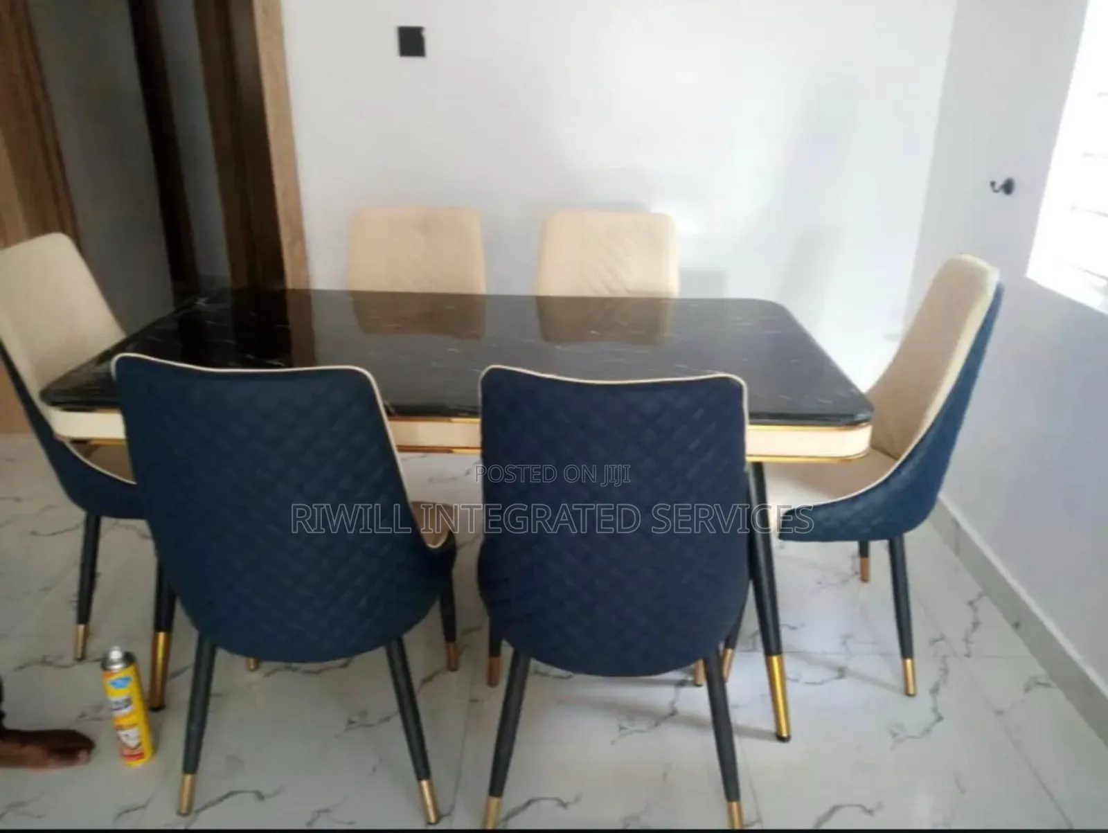 Marble Dining Table With Six Seaters