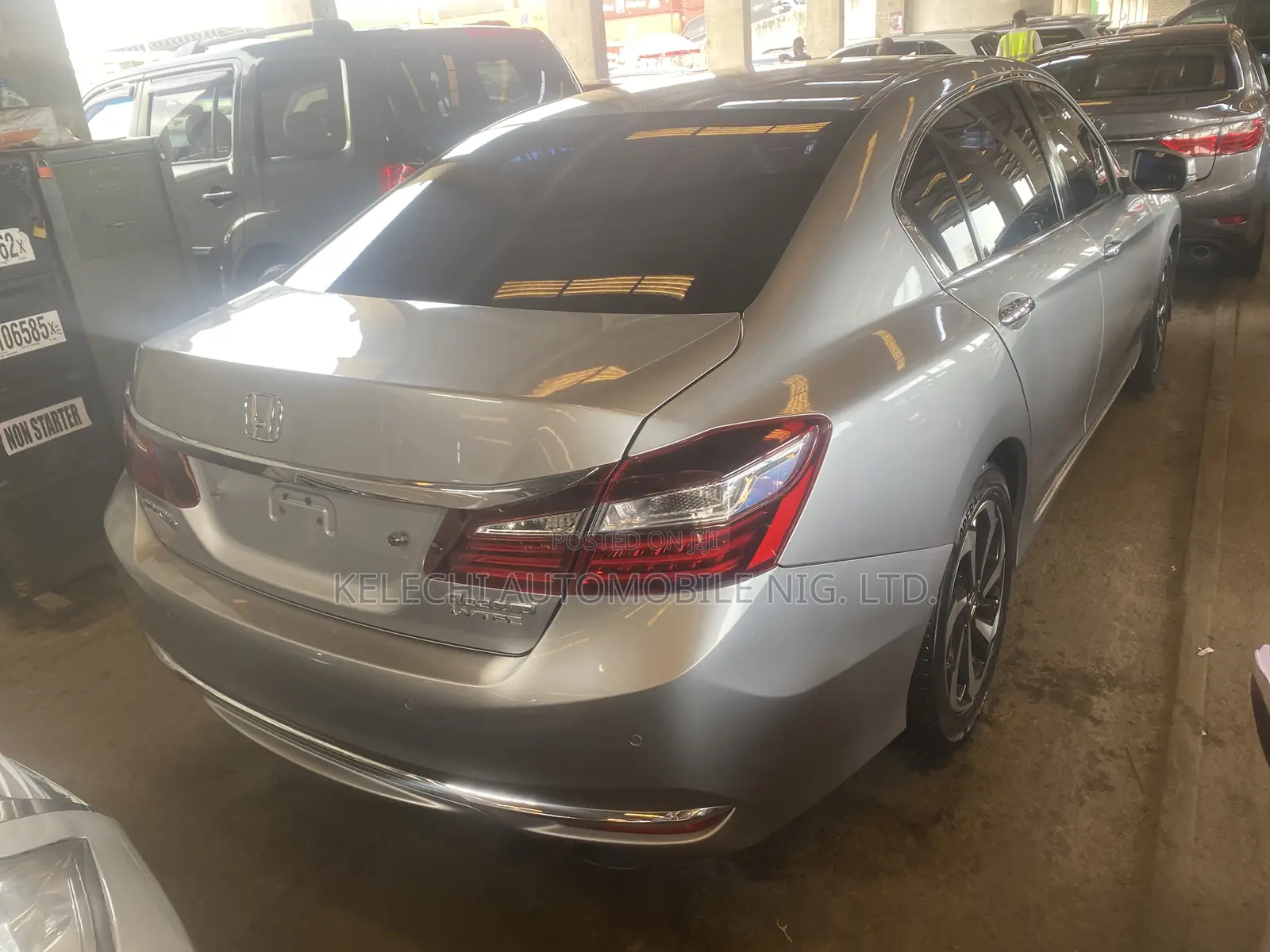 Honda Accord Sport SE 4dr Sedan FWD (2.4L 4cyl 2A) 2017 Gray