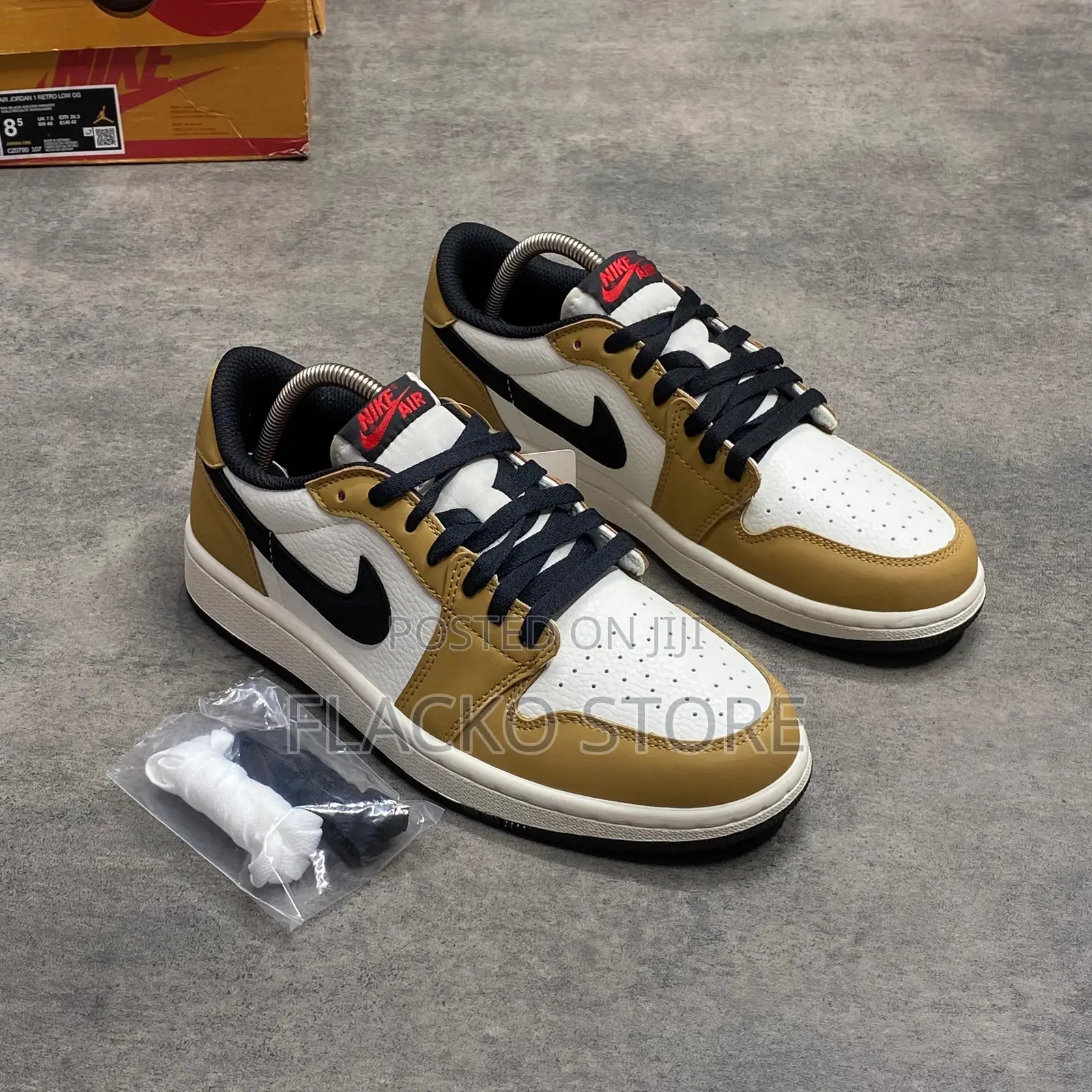 Original Air Jordan 1 Low Retro Og Rookie Of The Year Sneakers