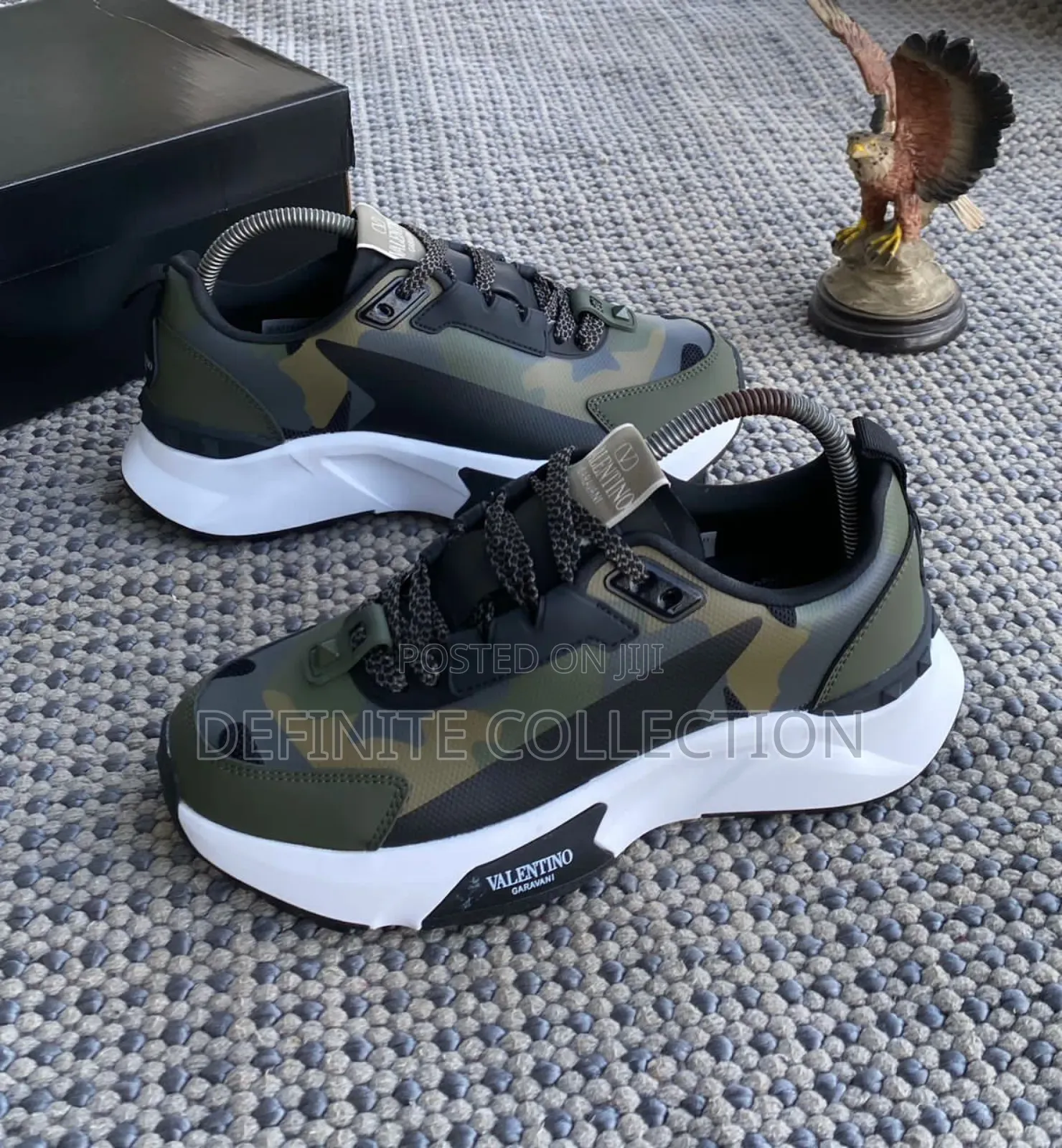 Valentino Garavani True Act Sneakers