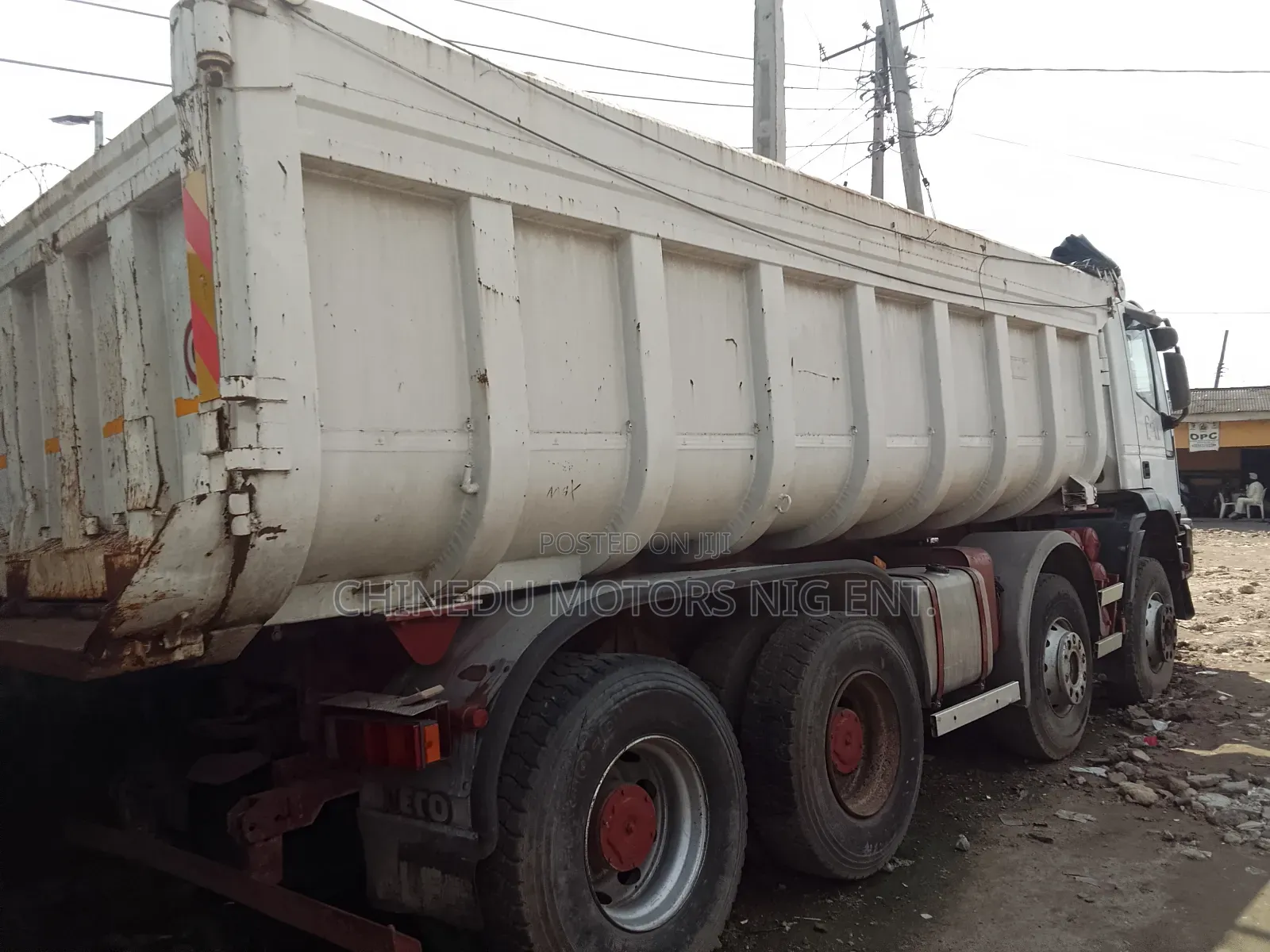 Iveaco Euro Trakker Dump Truck 30 Tons