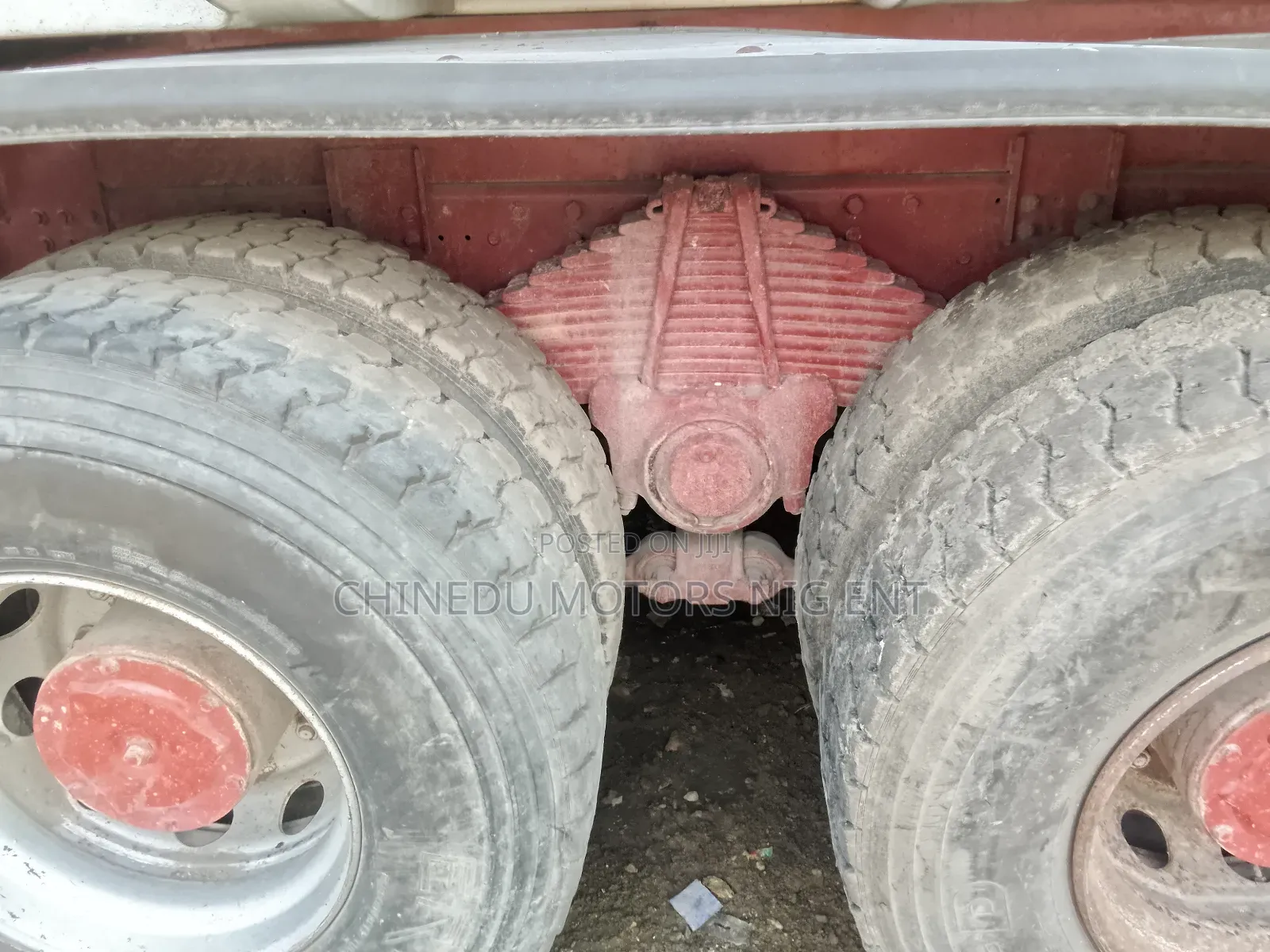 Iveaco Euro Trakker Dump Truck 30 Tons
