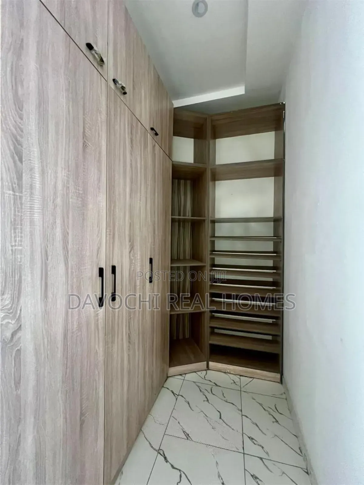 4bdrm Duplex in Lekky County Estate, Lekki for rent