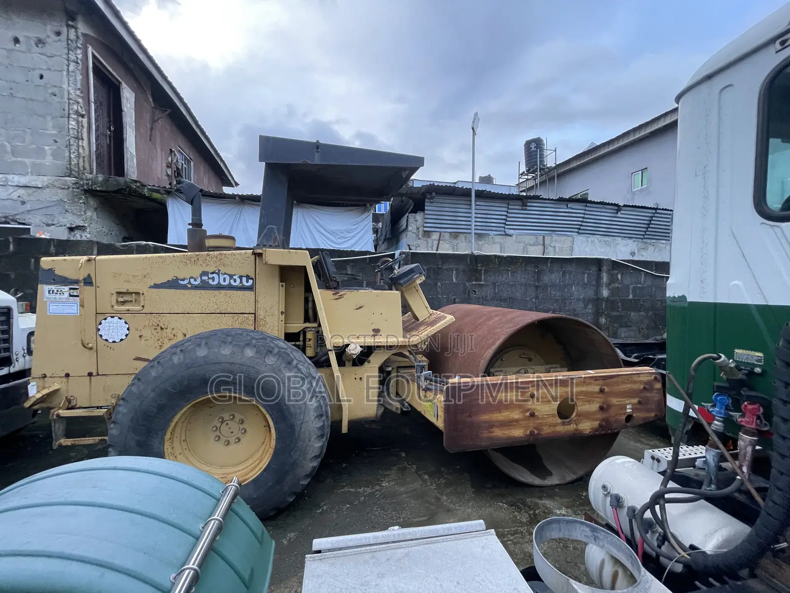 Caterpillar Roller