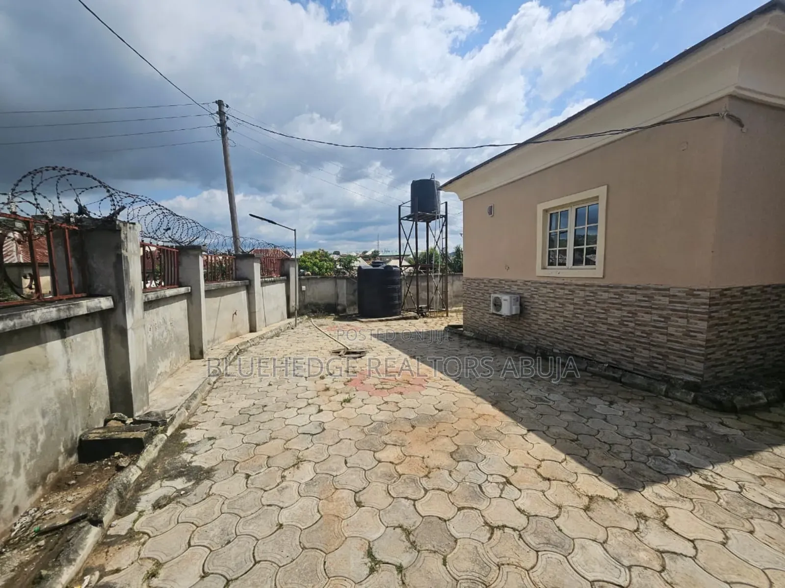 4bdrm Bungalow in Bwari / Bwari for sale