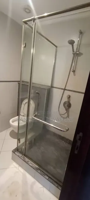 Furnished 3bdrm Block of Flats in Victoria Island for rent
