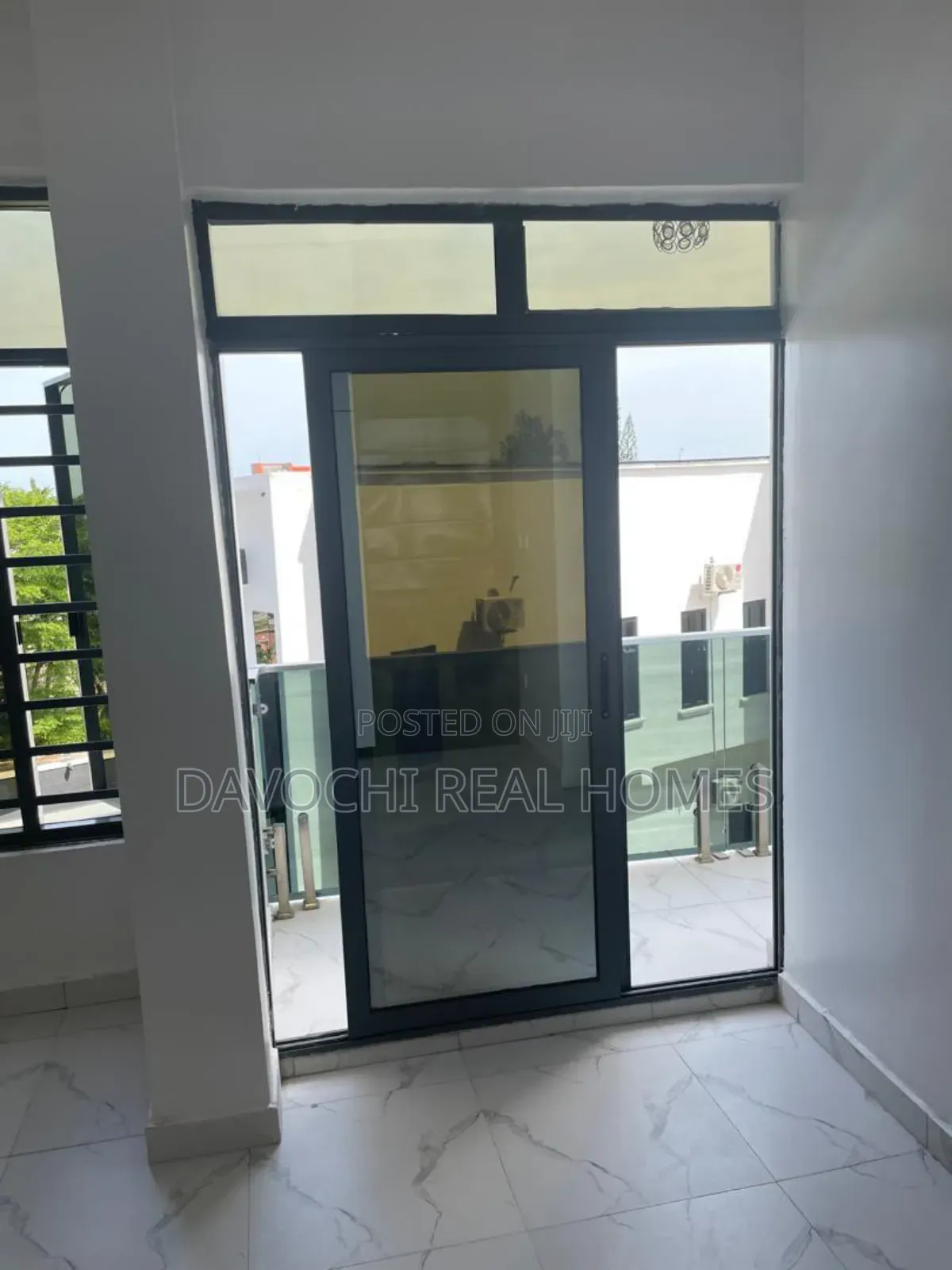 4bdrm Duplex in Thomas Estate, Ajiwe for rent