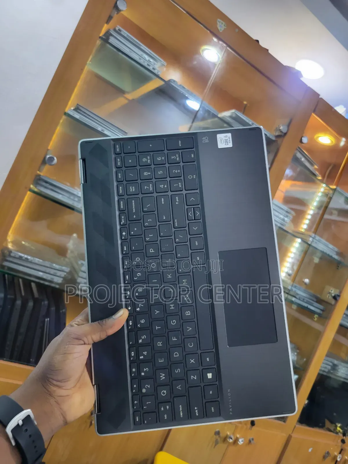 Laptop HP Pavilion X360 8GB Intel Core I5 SSD 256GB