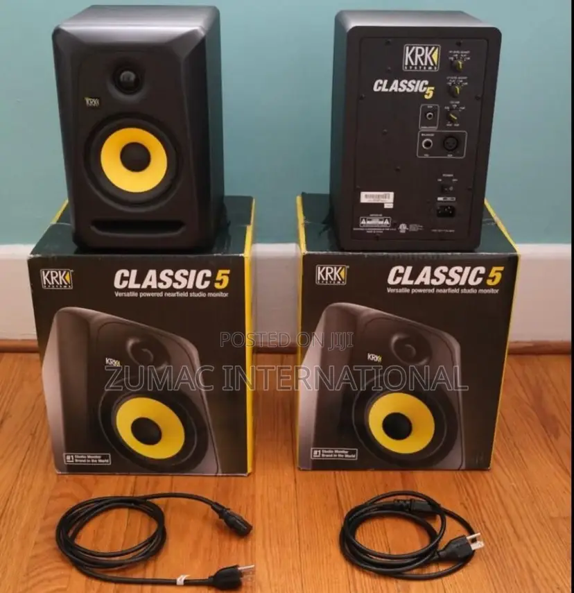 Studio Monitor