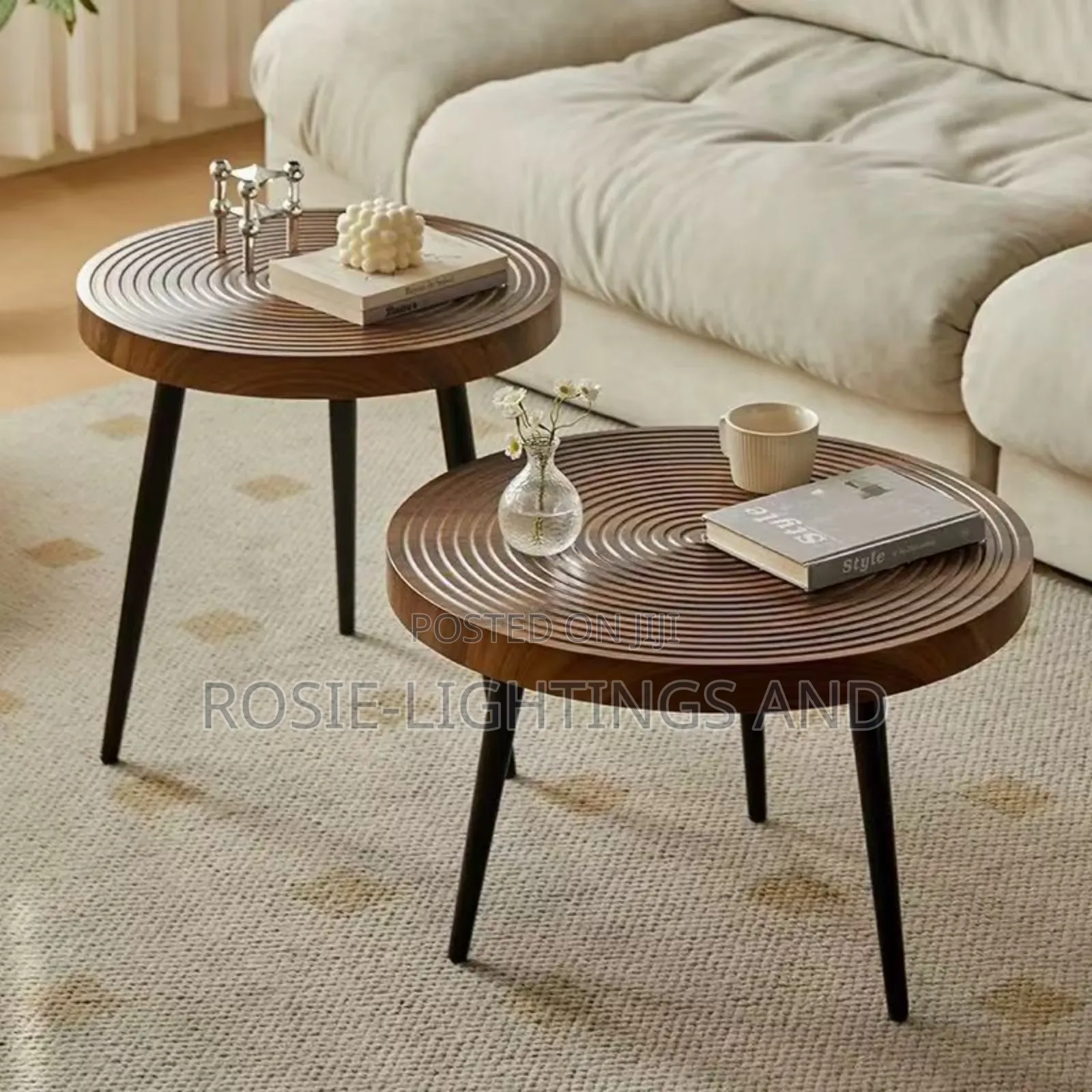 MDF Walnut Veneer Extendable Center Table ( Brown)