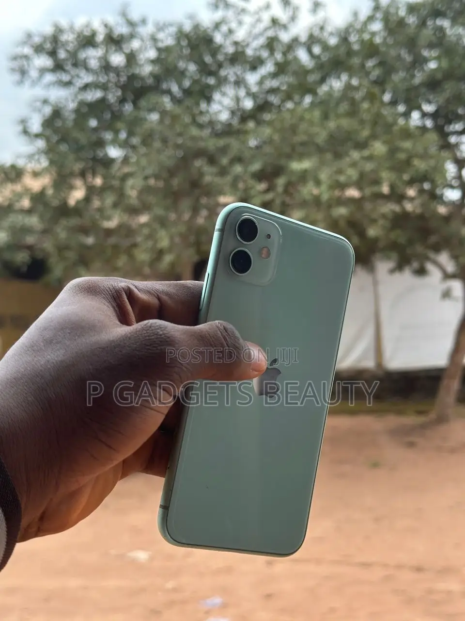 Apple iPhone 11 64 GB