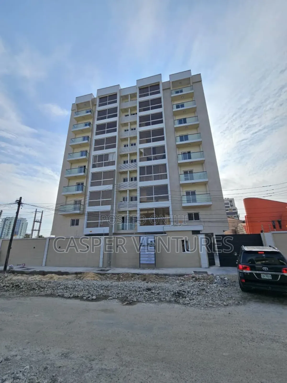 4bdrm Penthouse in Oniru Vi, Victoria Island for sale