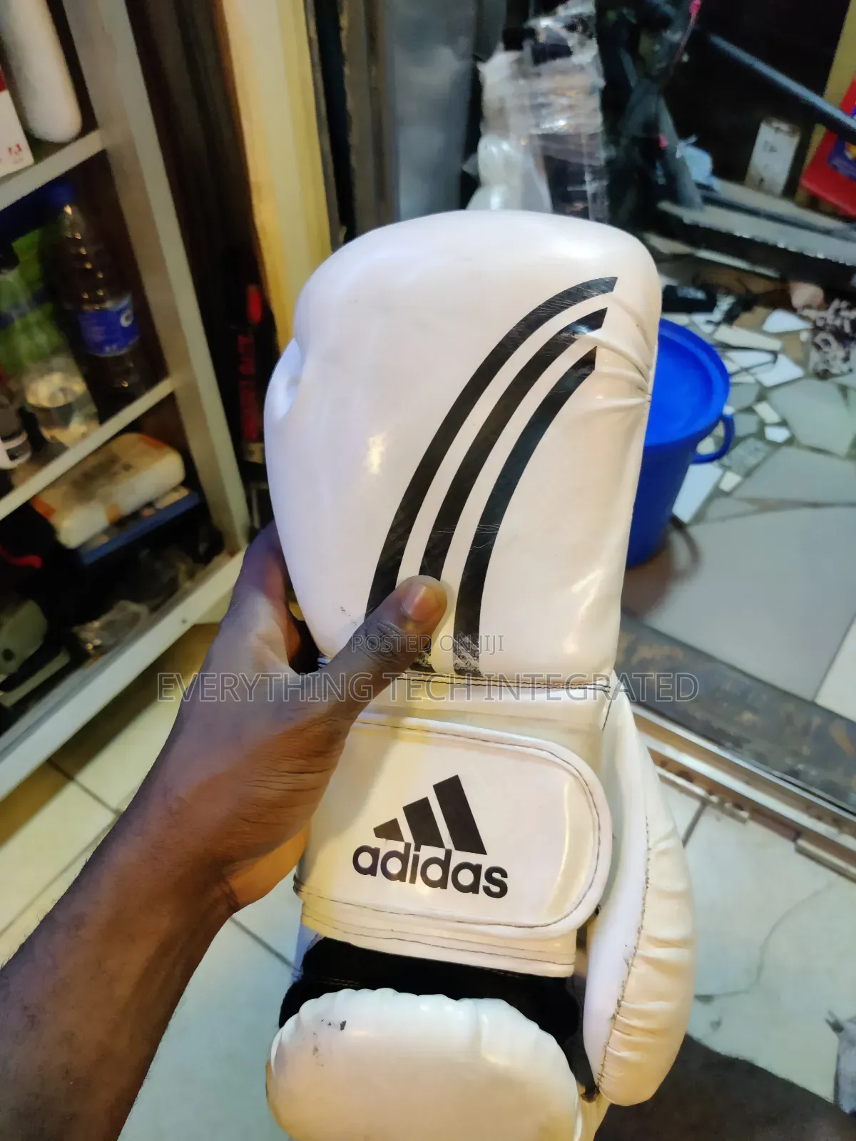 Adidas Adi-Star Speed 750 Boxing Gloves
