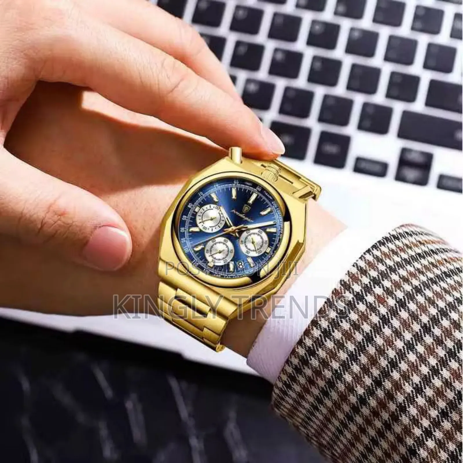 Poedagar Quality Gold and Silver Lining Wristwatch