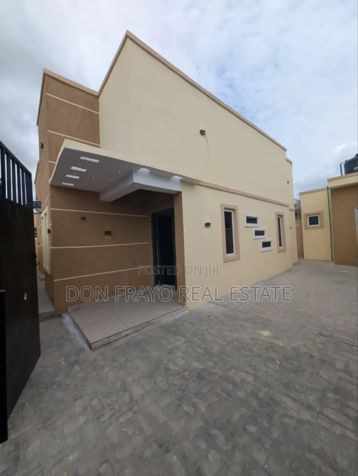 3bdrm Bungalow in Harmony Estate, Eleyele for sale