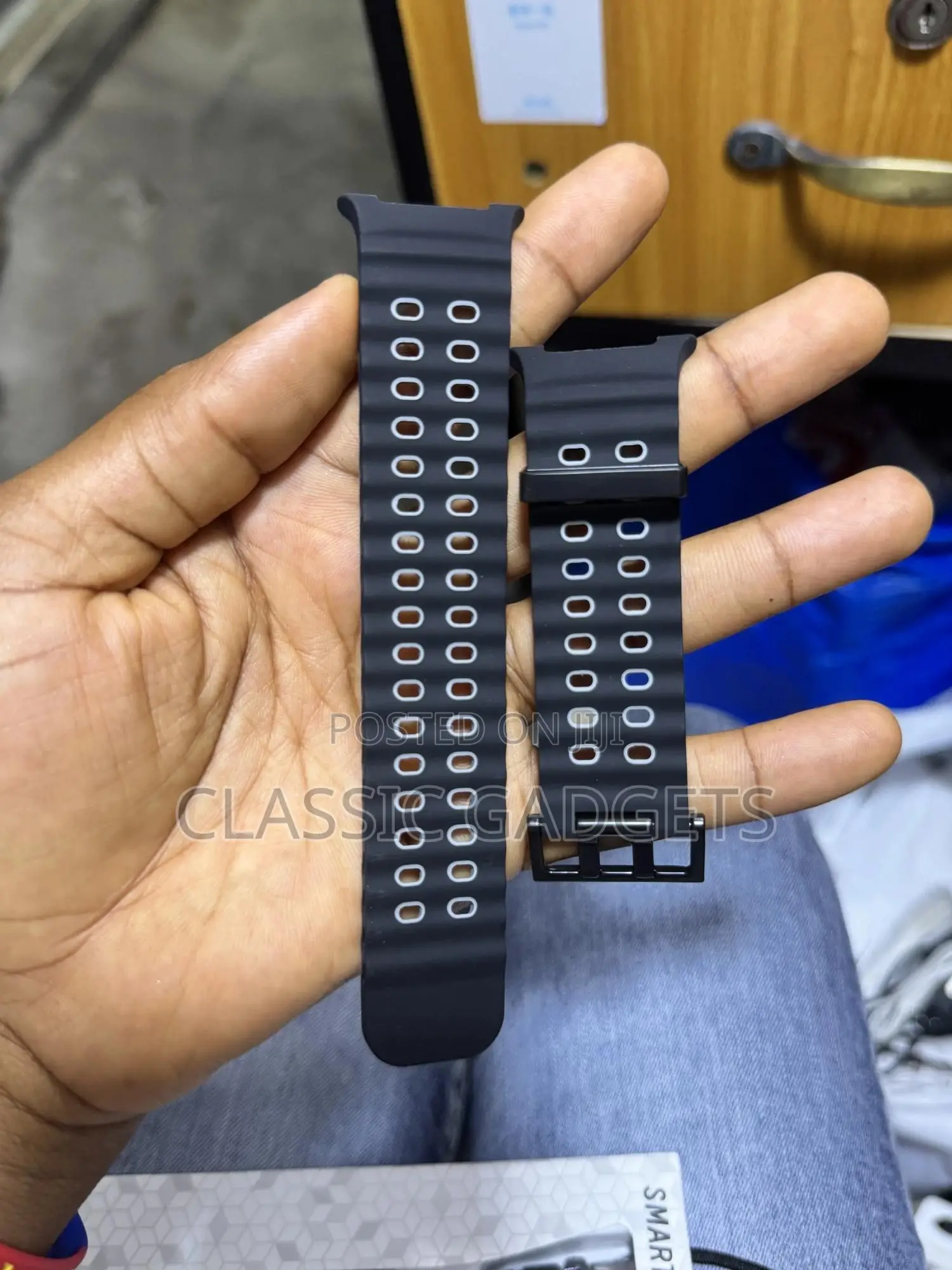 Genuine Leather and Rubber Strap for Galaxy Watch 8 / Watch 8 Classic