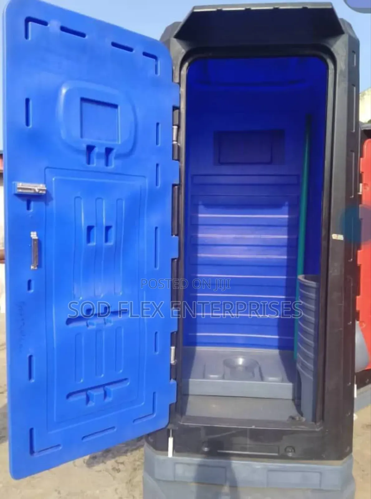 Durable Public Mobile Toilet
