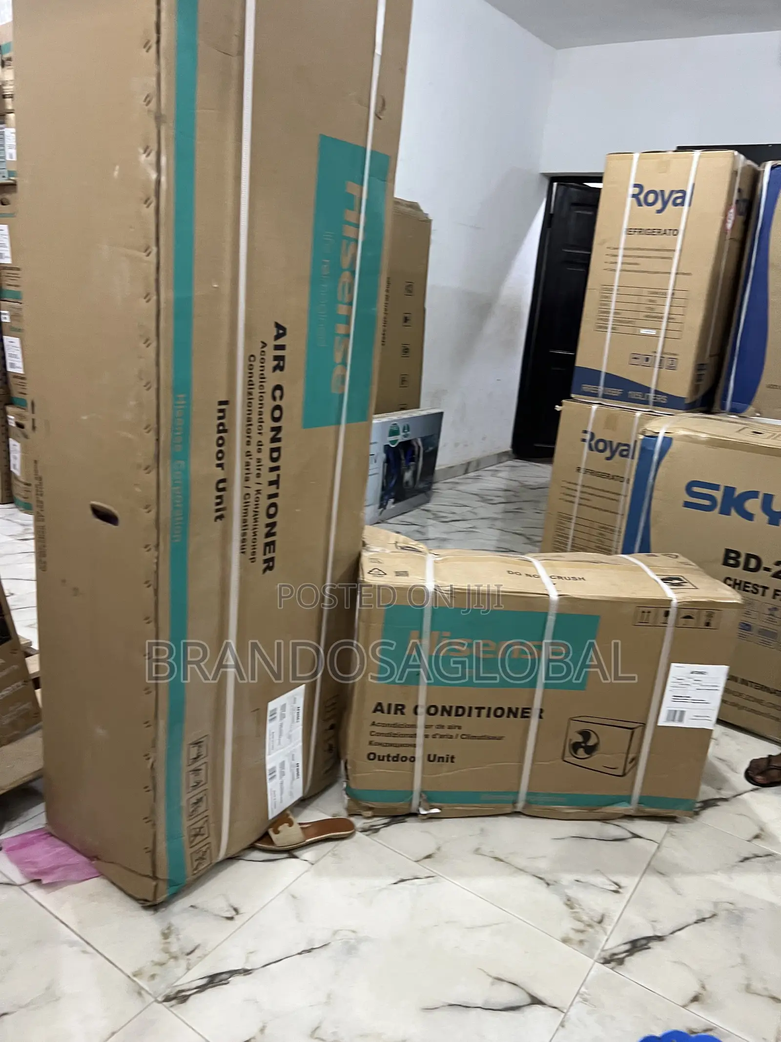 Hisense 2.0hp Floor Type Air Conditioner – Heavy Duty Cooling Power