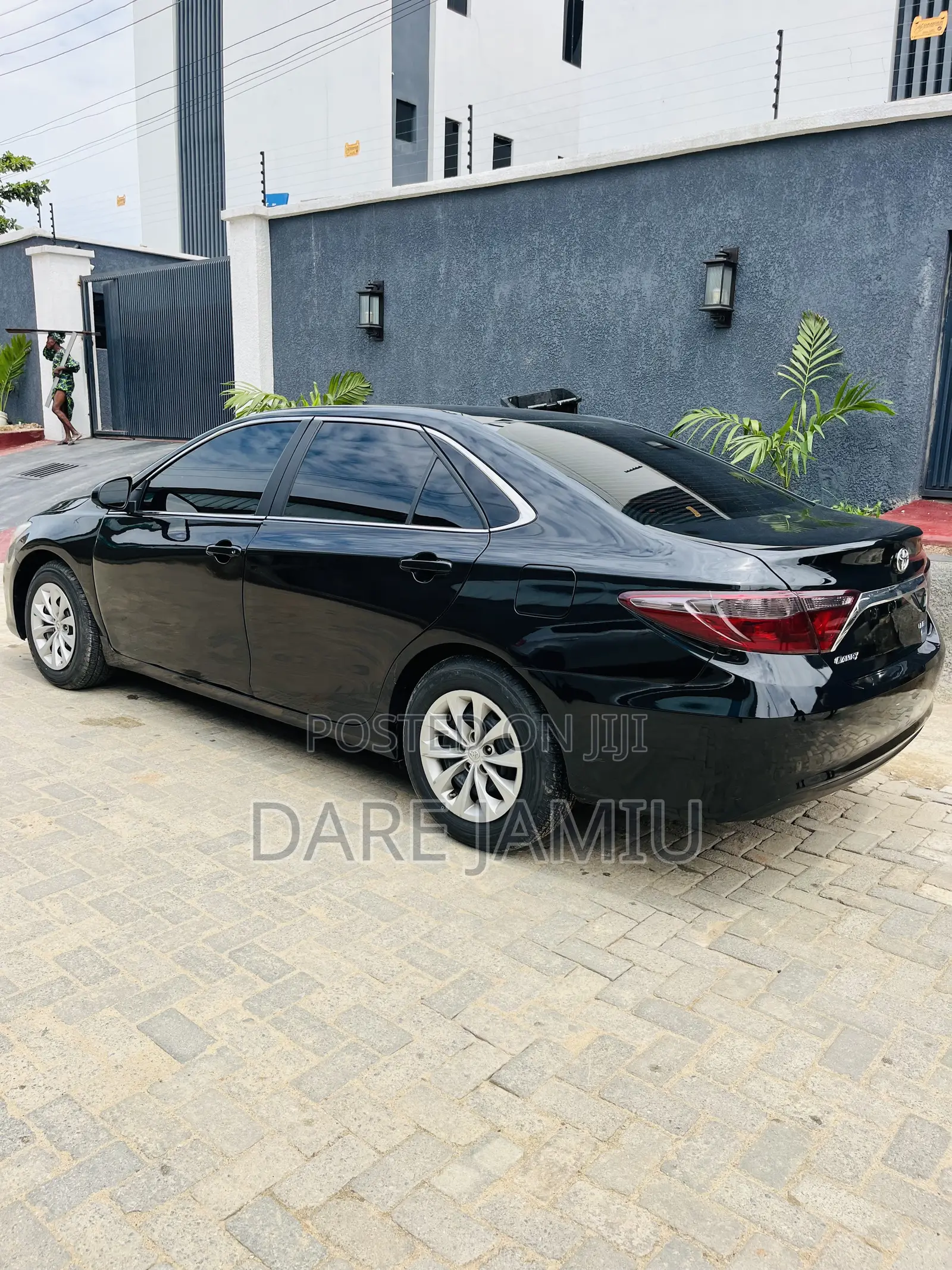Toyota Camry LE 4dr Sedan (2.5L 4cyl 6A) 2016 Black