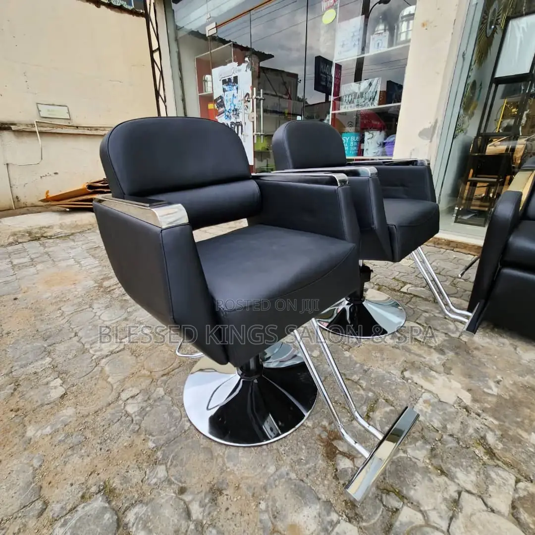 Fibre Foam Styling Chair