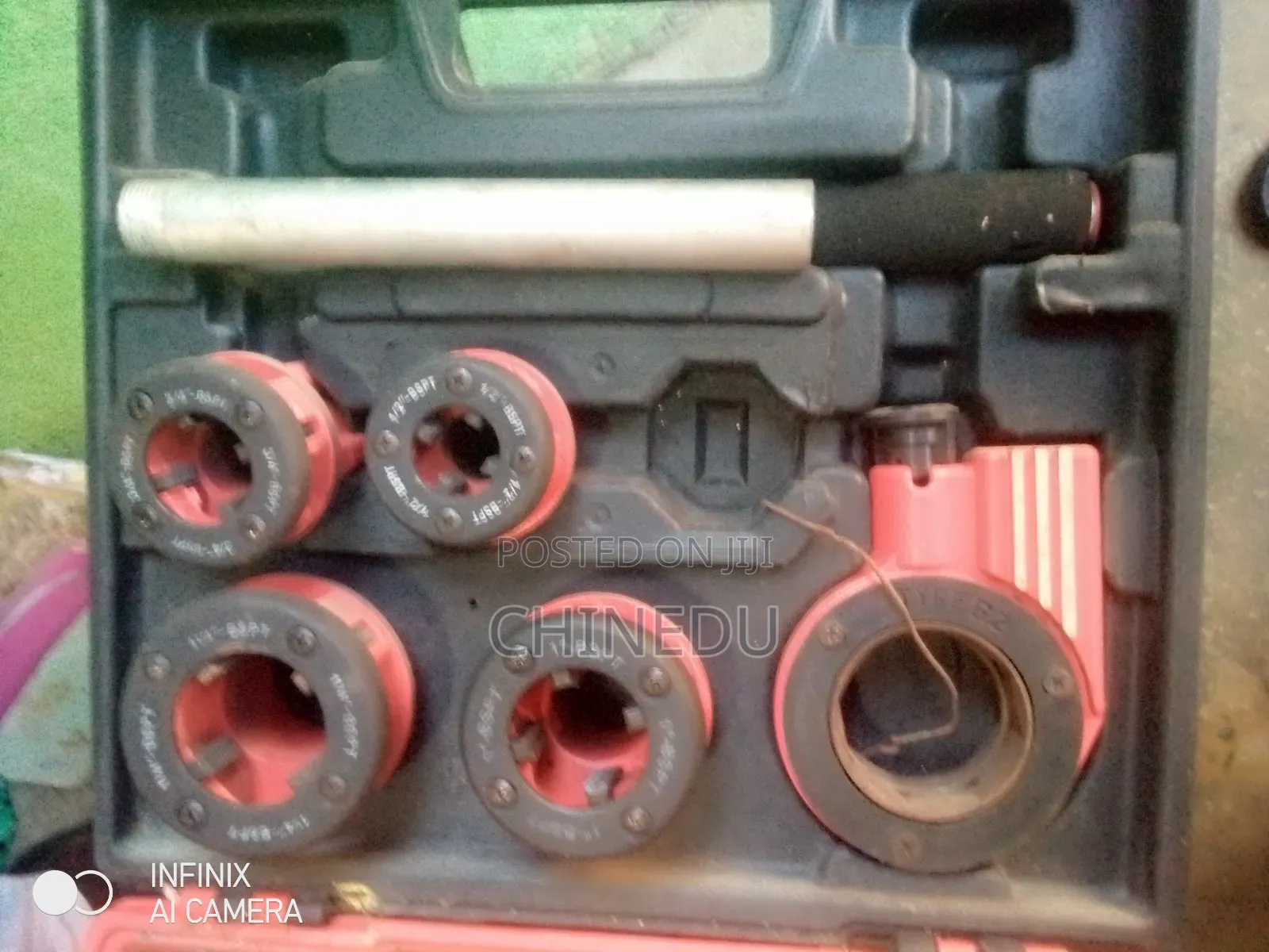 1/2- 11/4 Ratchet Die Stock
