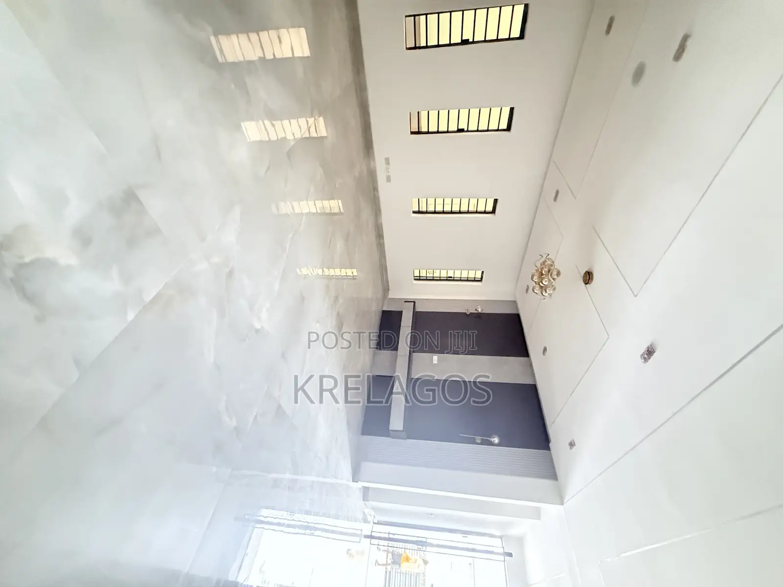 5bdrm Duplex in Osapa london for sale