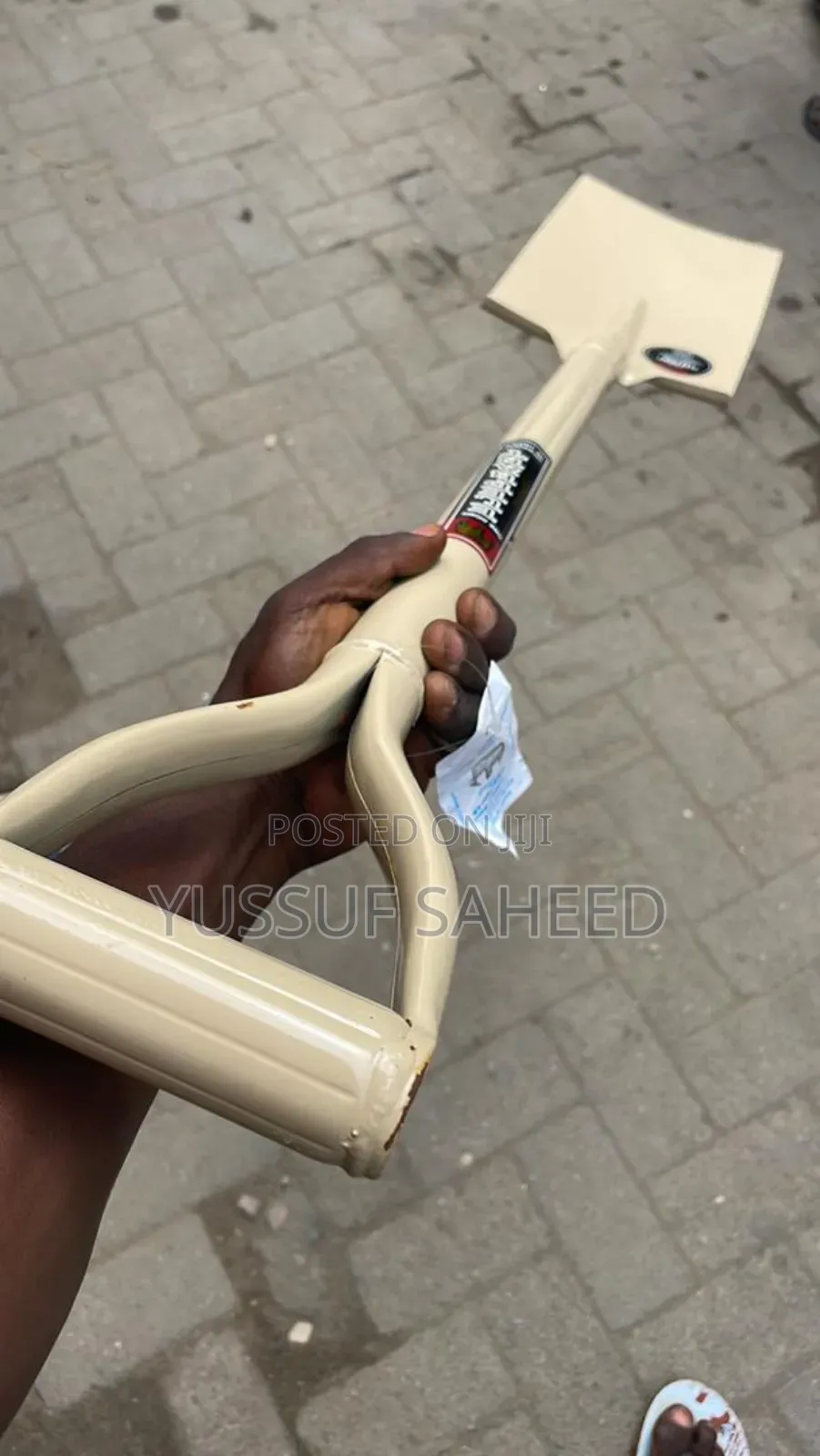 Heavy Duty Shovel
