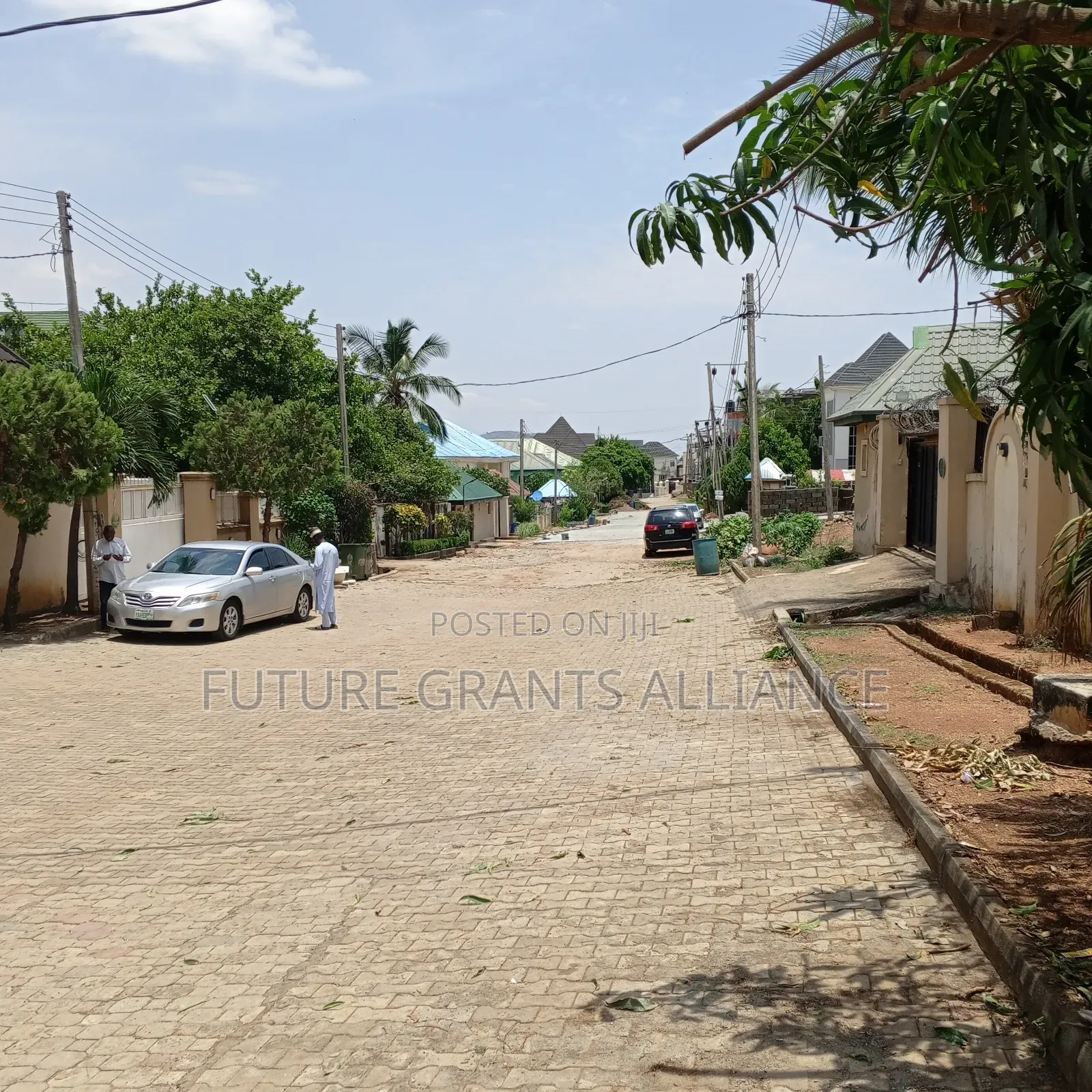 3bdrm Block of Flats in Dawaki Behind New for sale