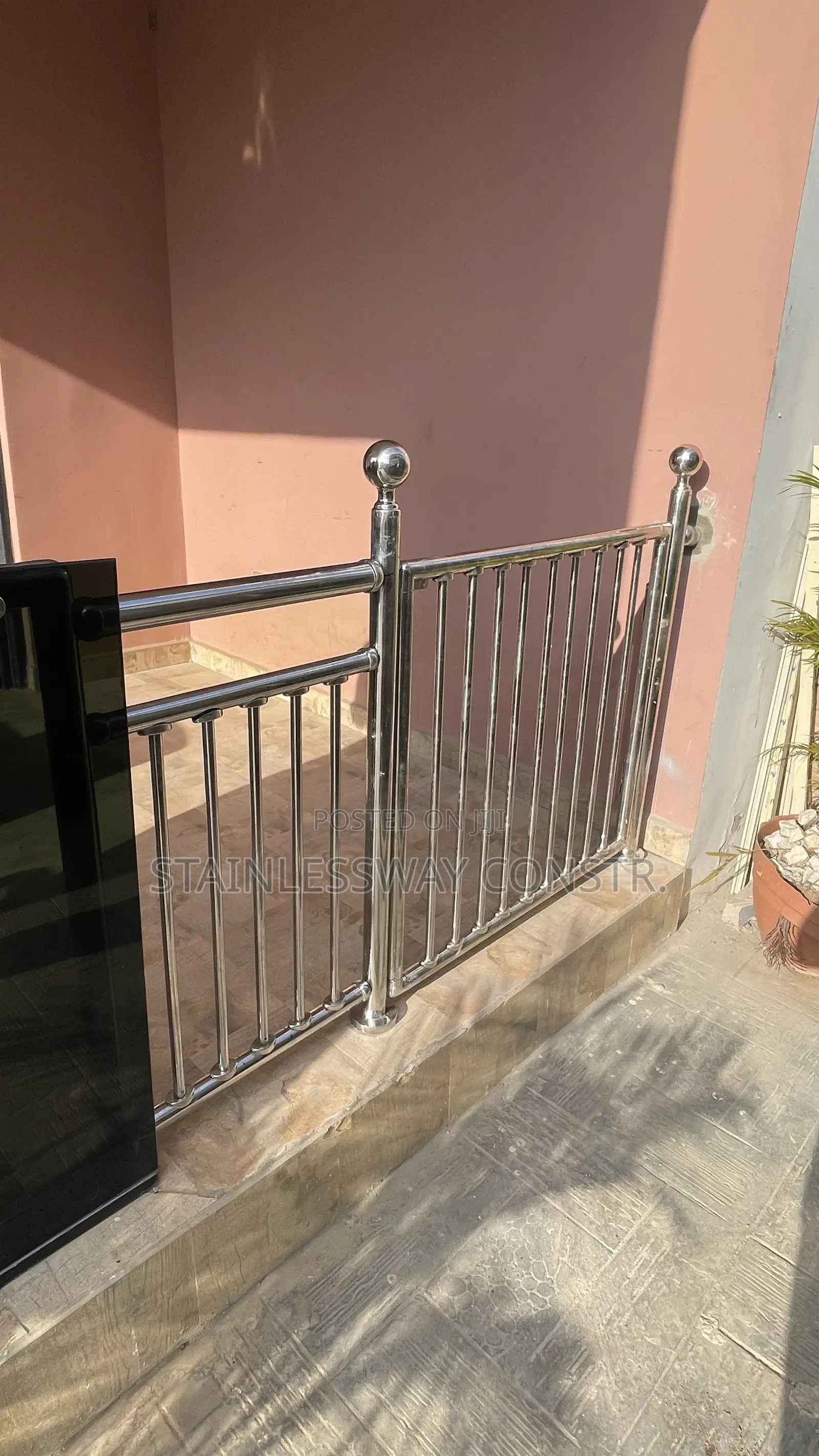 Stainless Entrances Door Railing