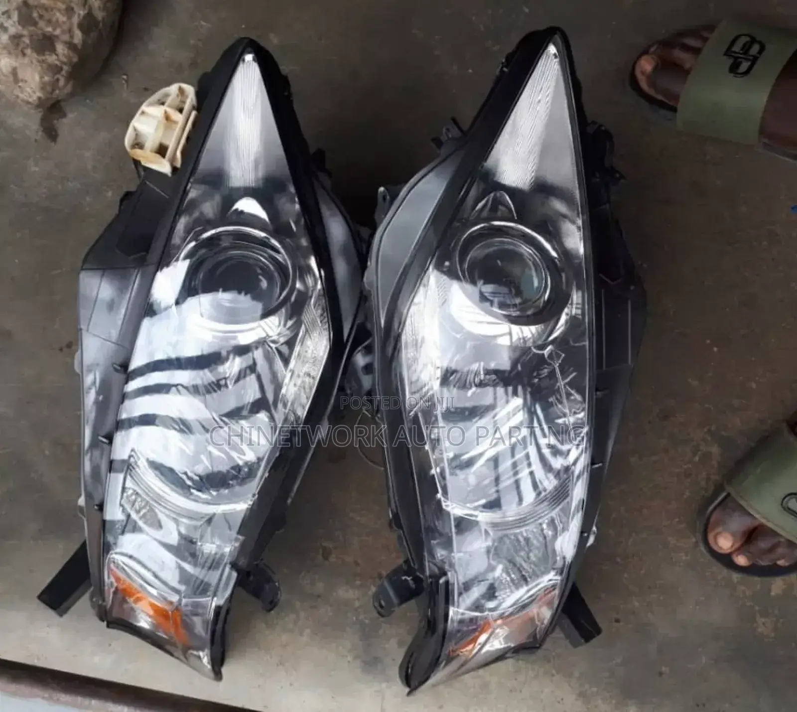 Lexus Rx350 Headlamp 2010 – Original | Clean | Affordable