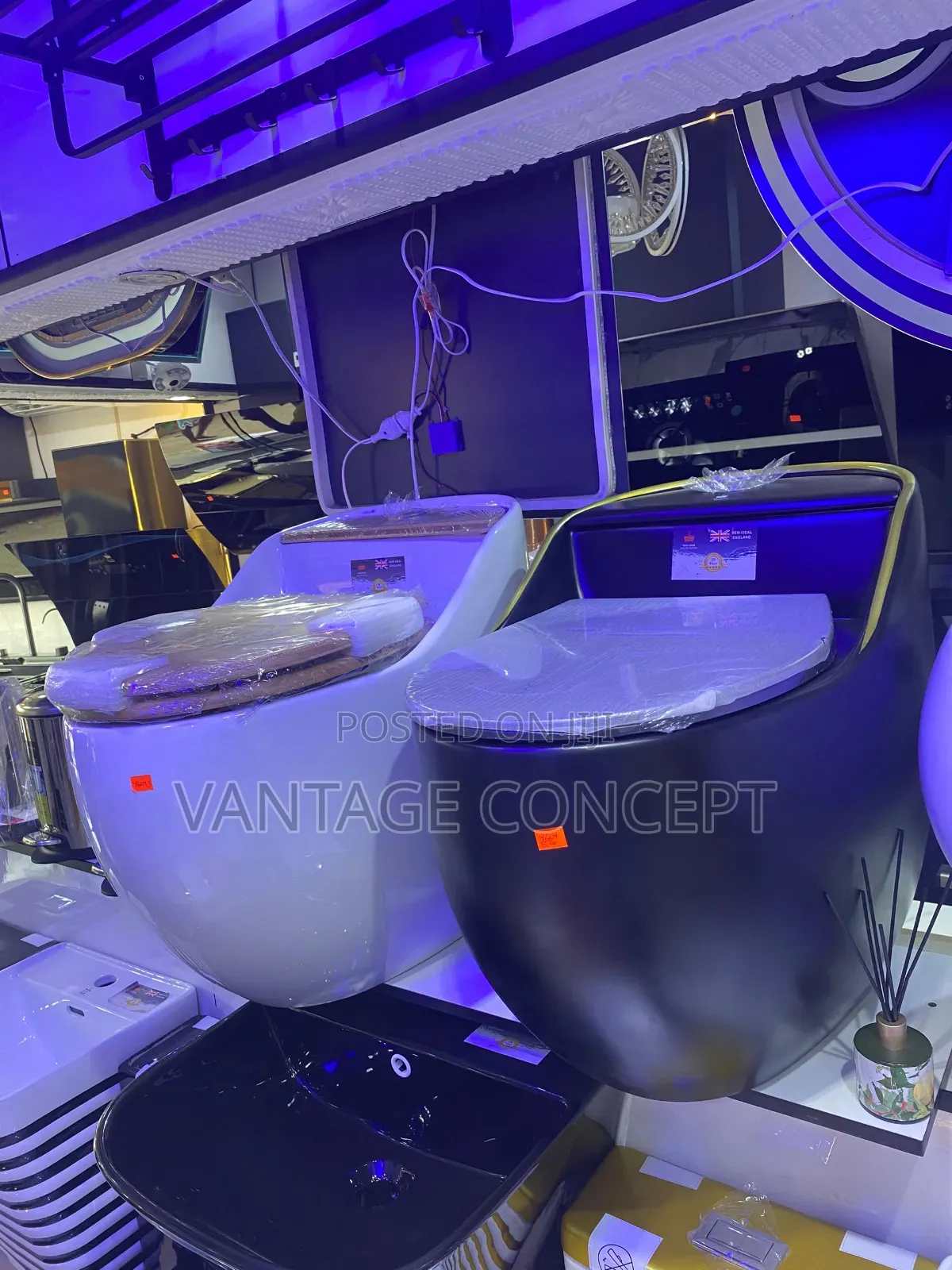 Inbuilt Tank Executive Water Closet (Wc)