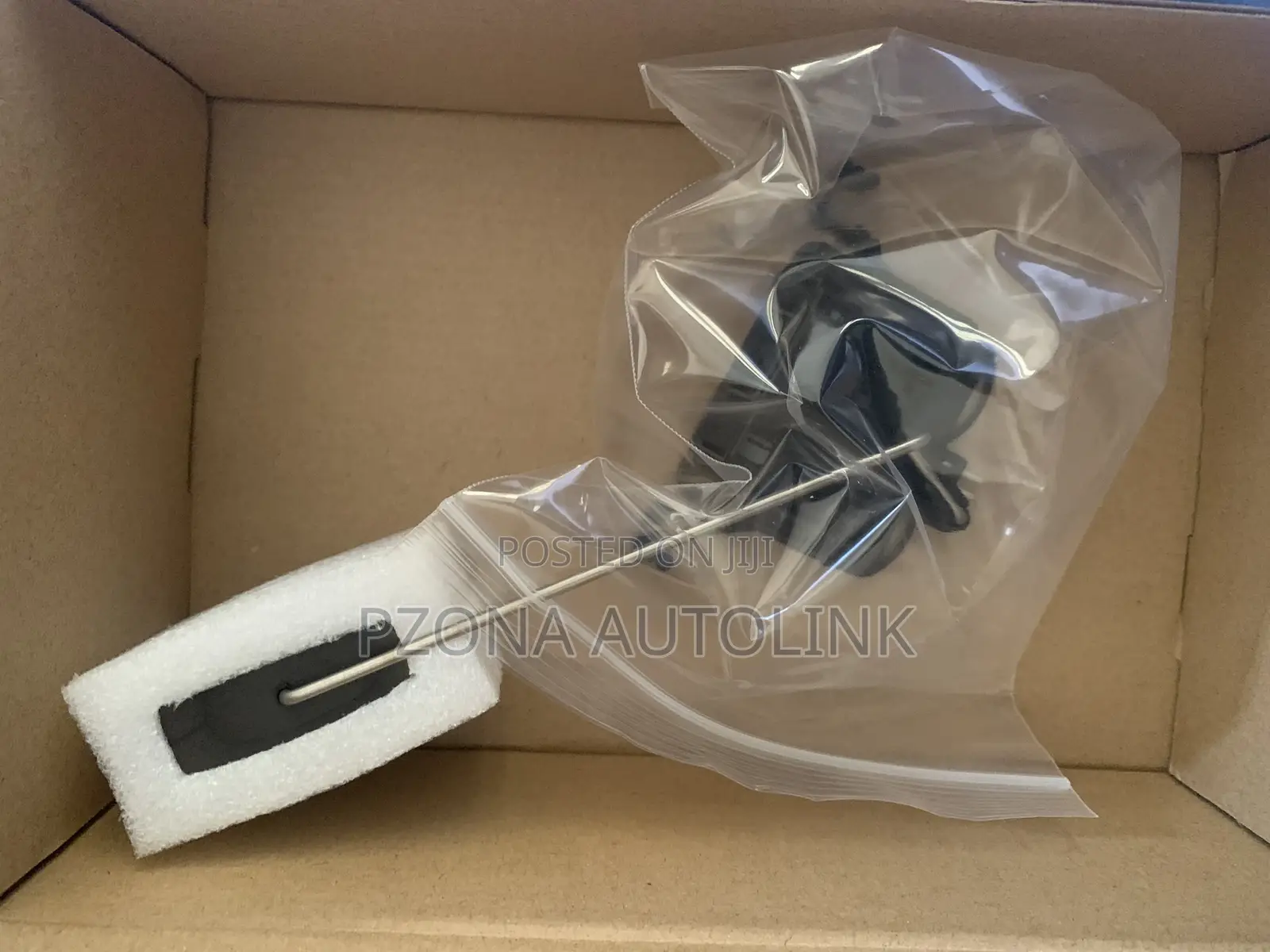 Fuel Tank Level ( Sensor ) Sending Unit for Mercedes W221 S300 Ml450