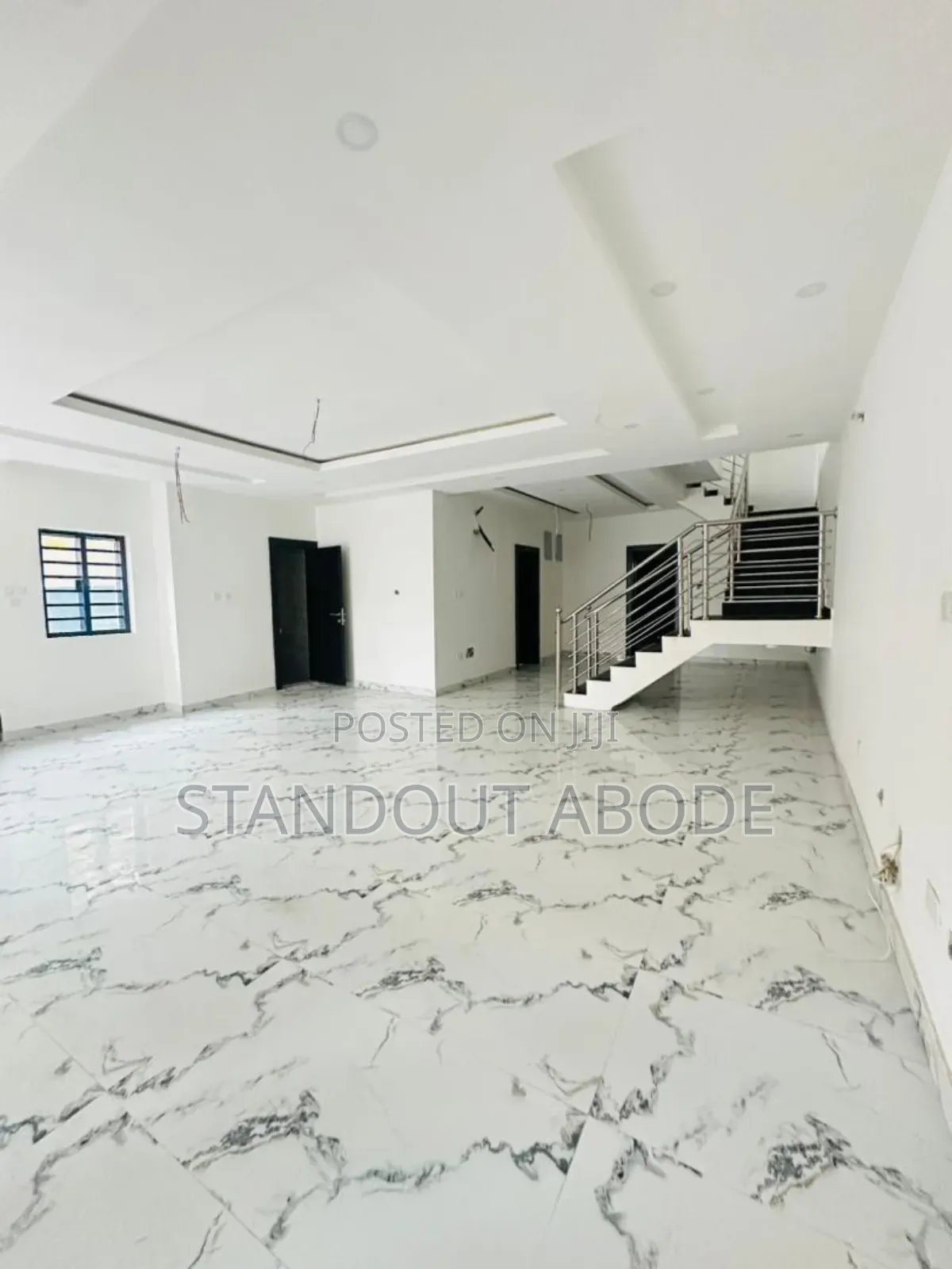 4bdrm Duplex in Inside An Estate, Gbagada for sale