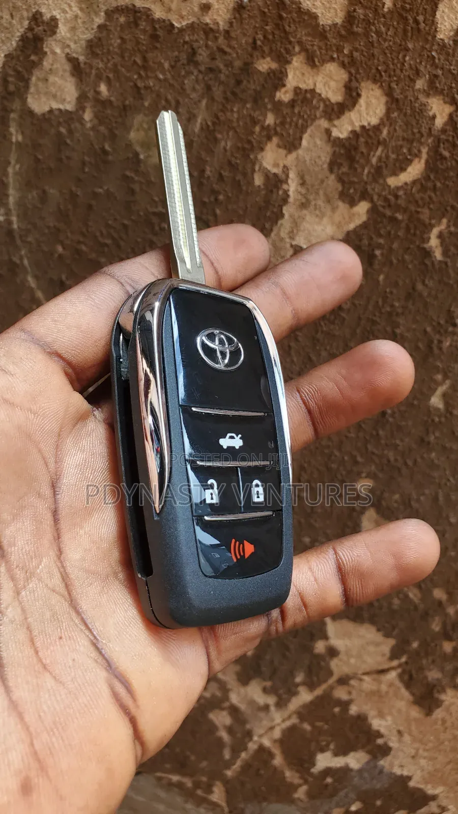 Camry 2007 - 2011 Flip-Up Casing (Spider)