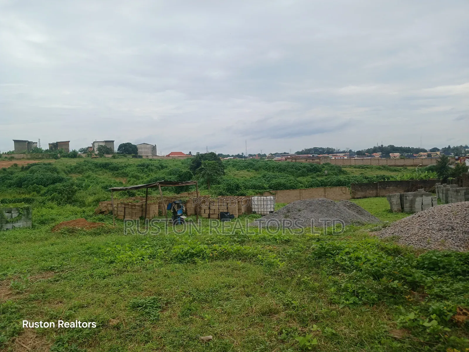 Land Measuring About 1030sm at Jericho Gra