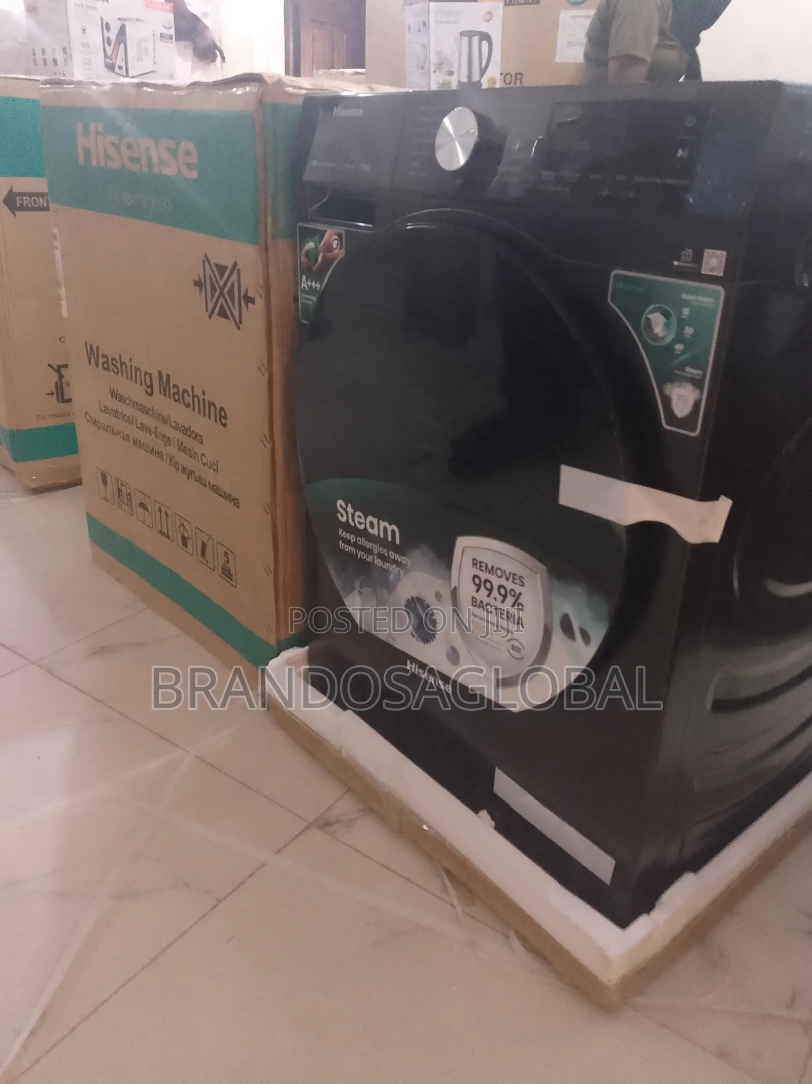 Hisense 10.5kg Inverter Washer – Modern Design, Quiet Operation
