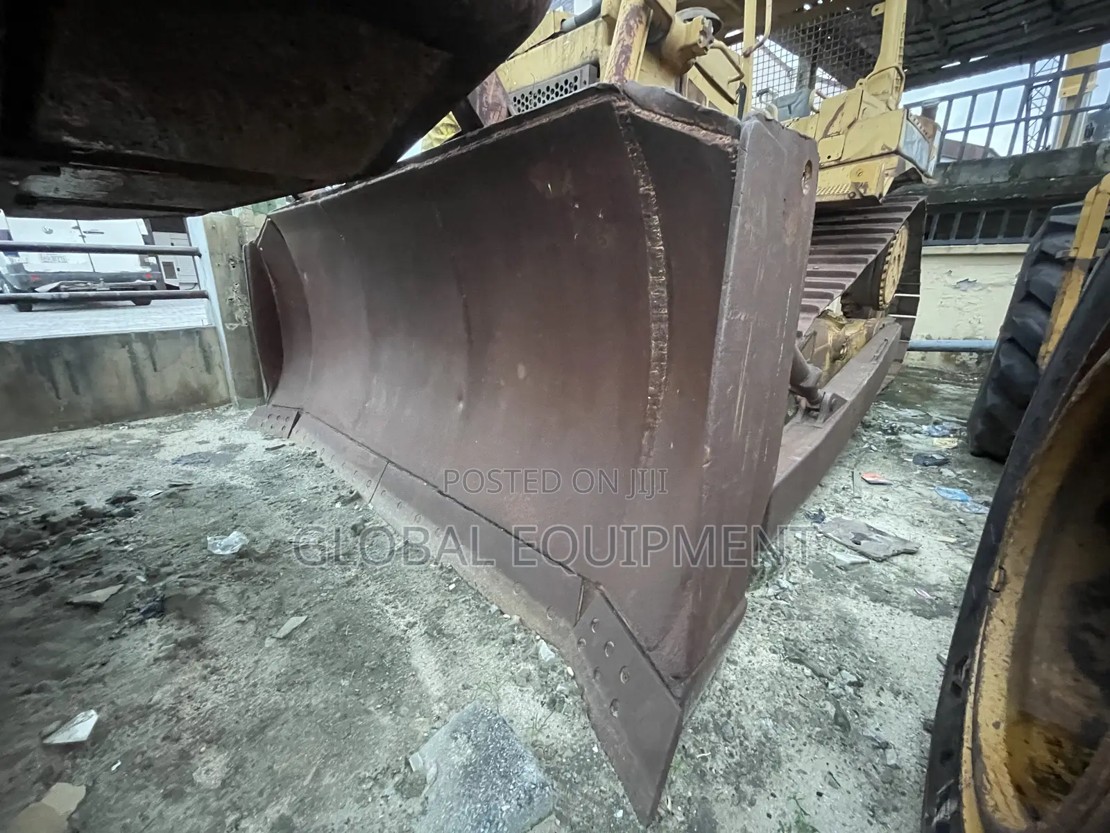 Dozer Cat D6h