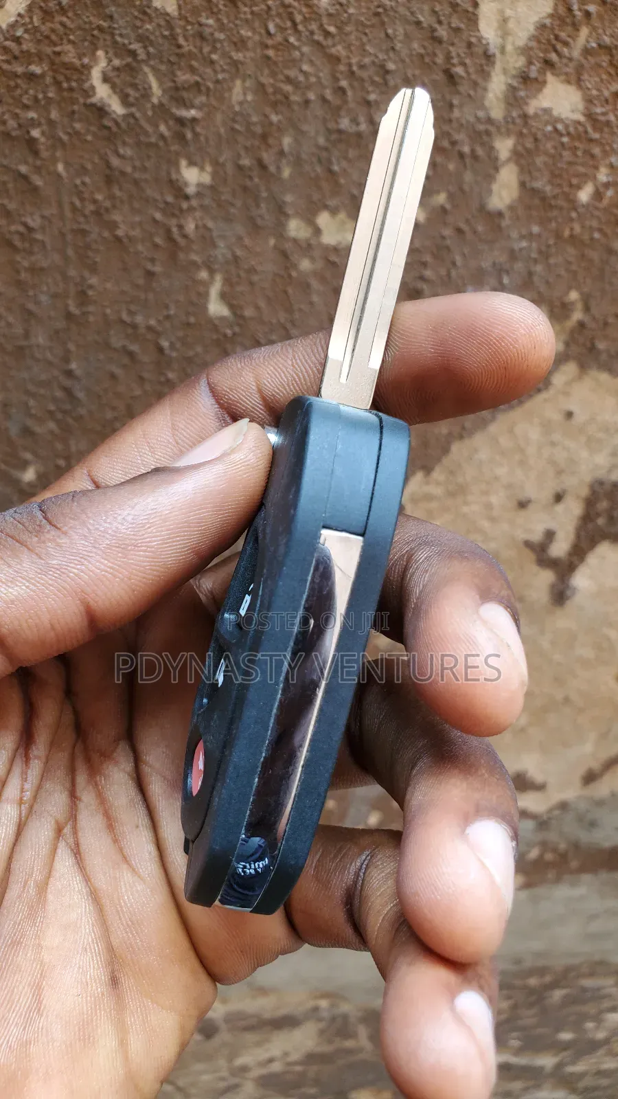 Sienna Xle Remote Key Flip-Up Casing
