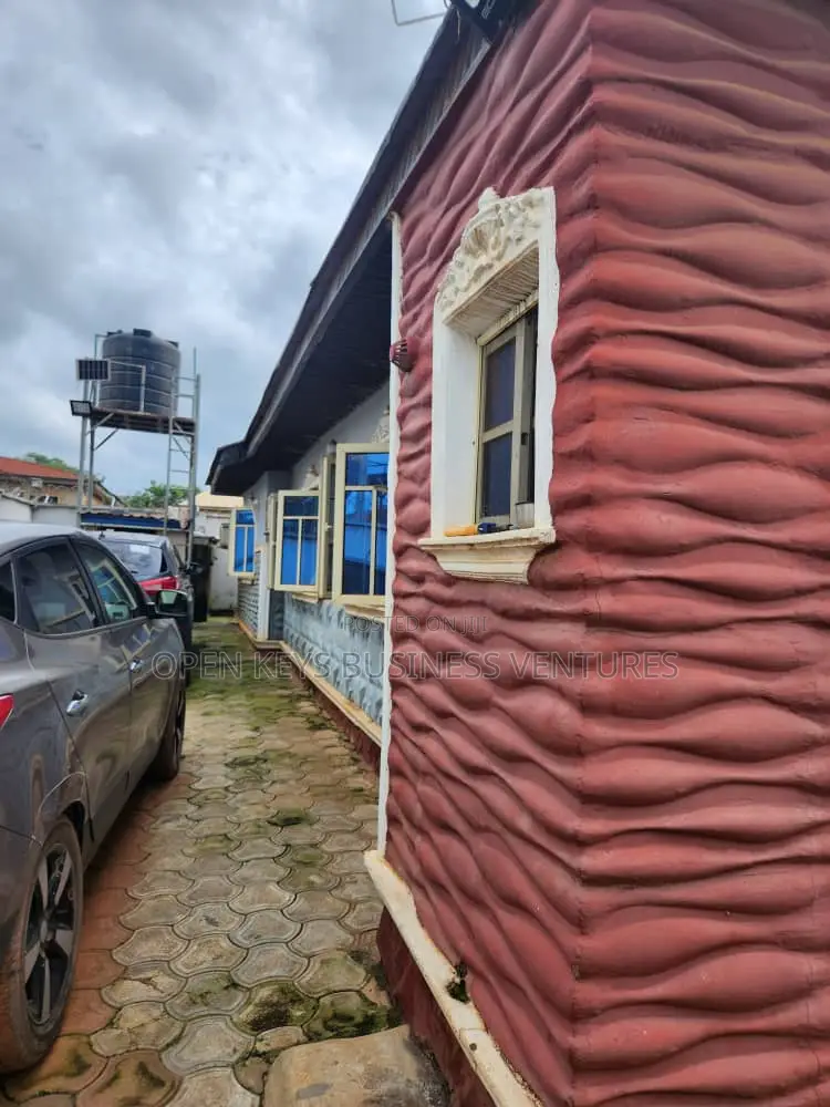 Furnished 3bdrm Bungalow in Owode- Apata for sale
